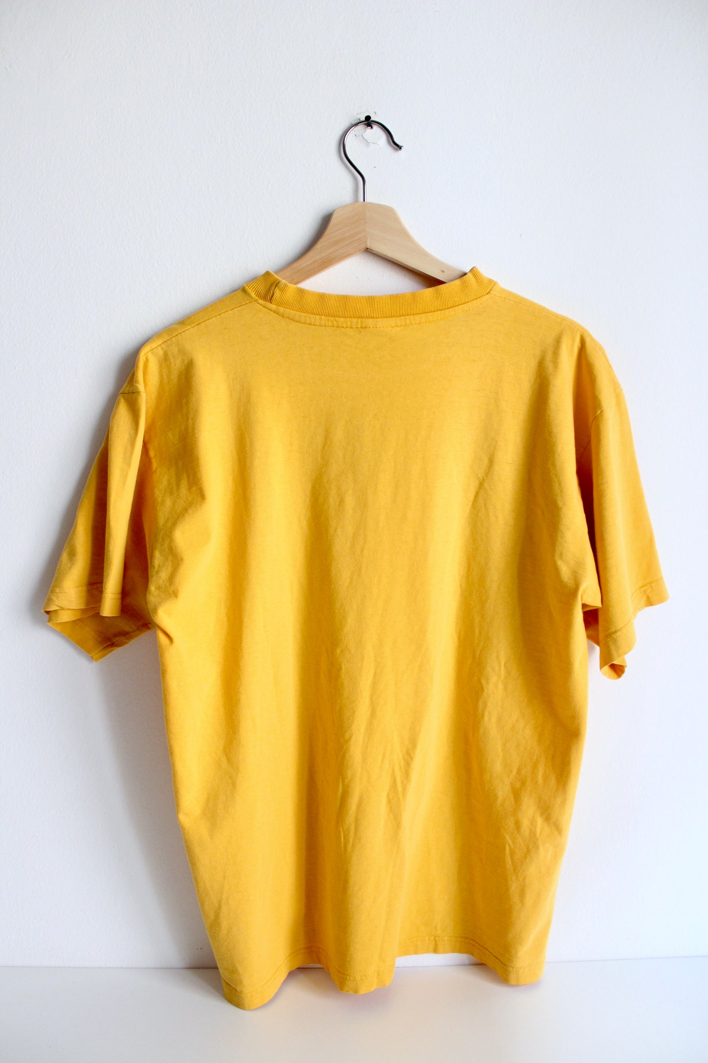 1980-1990s Kuwait Souvenir Shirt