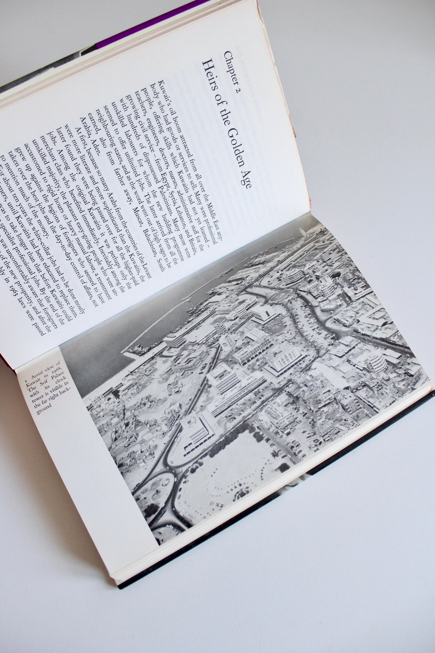 Vintage 1972 "A New Look at Kuwait" by Zahra Freeth – Rare Kuwait History Hardcover