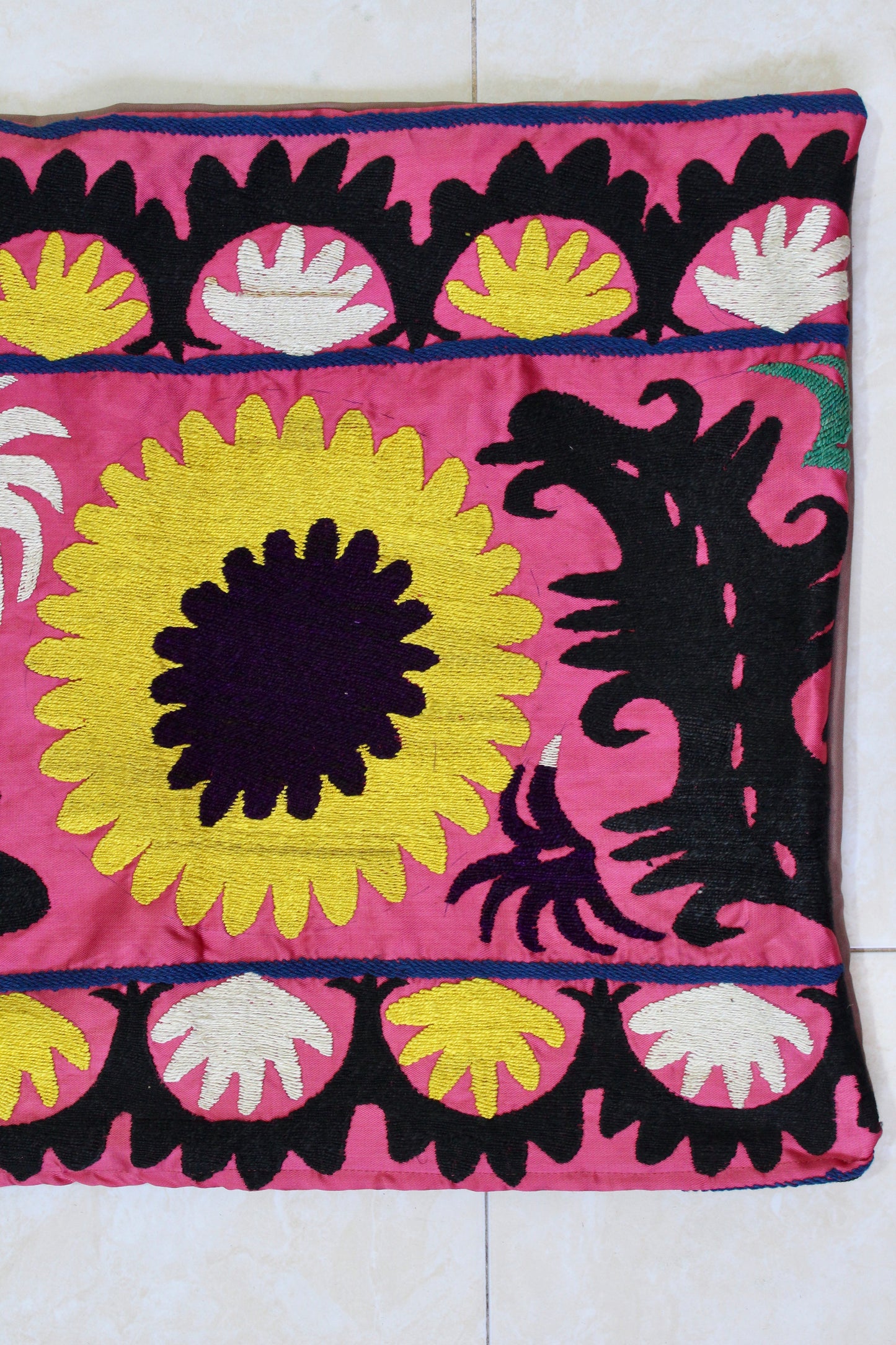 Vintage Suzani Pillowcase 11 - 46x56