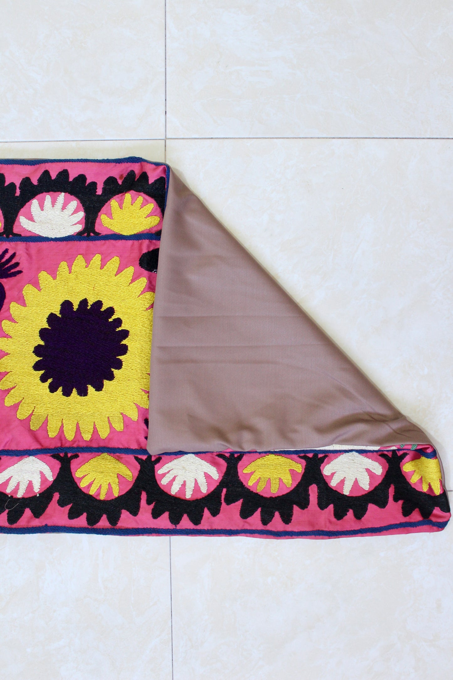 Vintage Suzani Pillowcase 13 - 47x74
