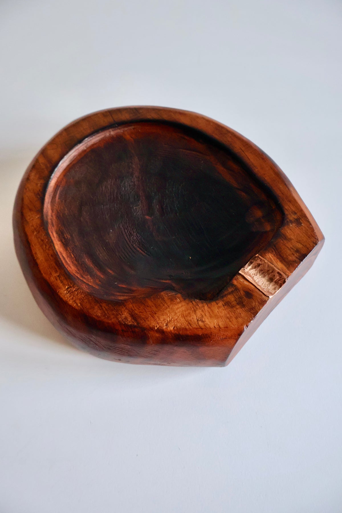 Vintage Hand-Carved Wooden Ashtray with Copper Rest – c. 1970s