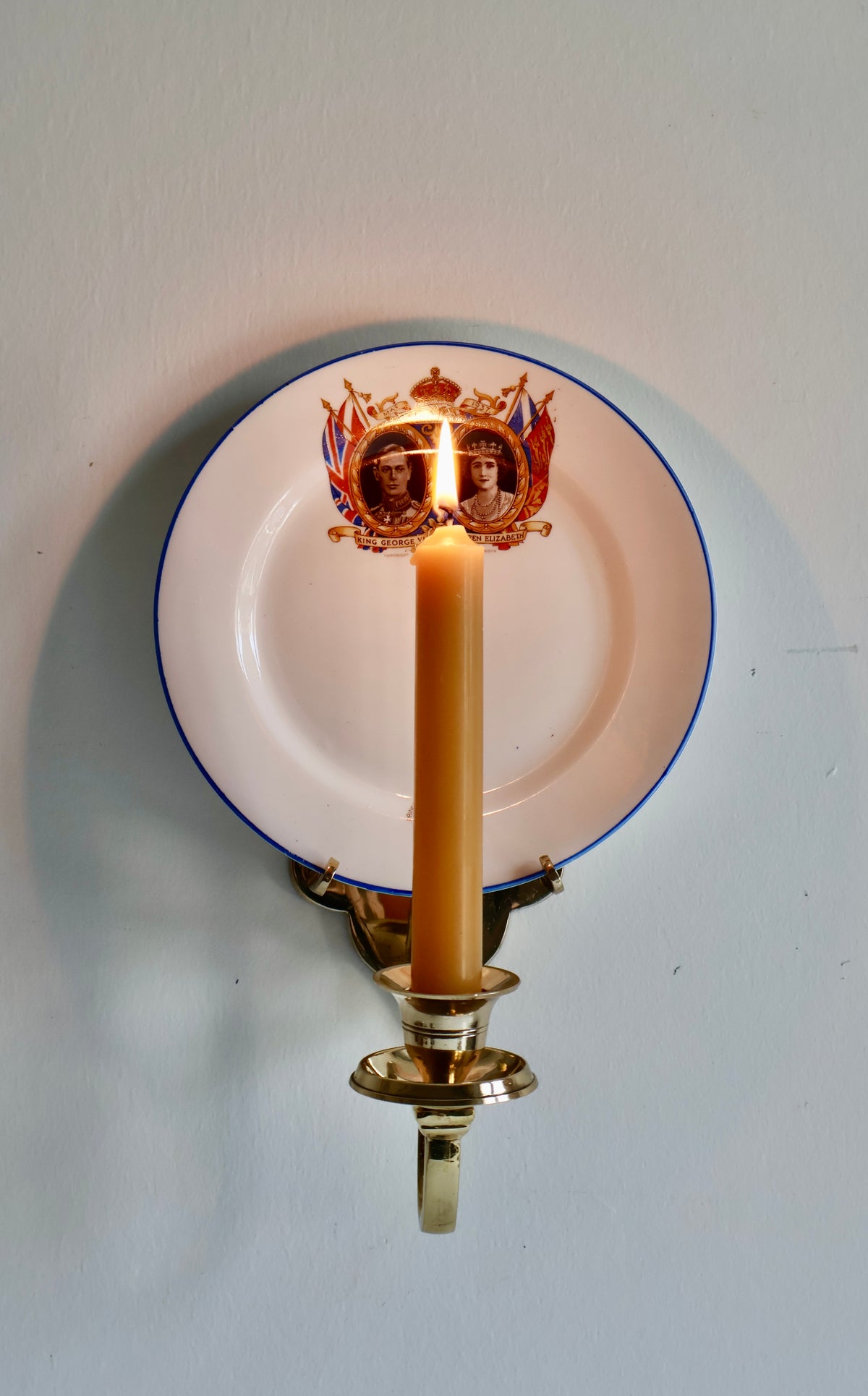 Vintage Brass Wall-Mounted Plate Holder & Candle Sconce