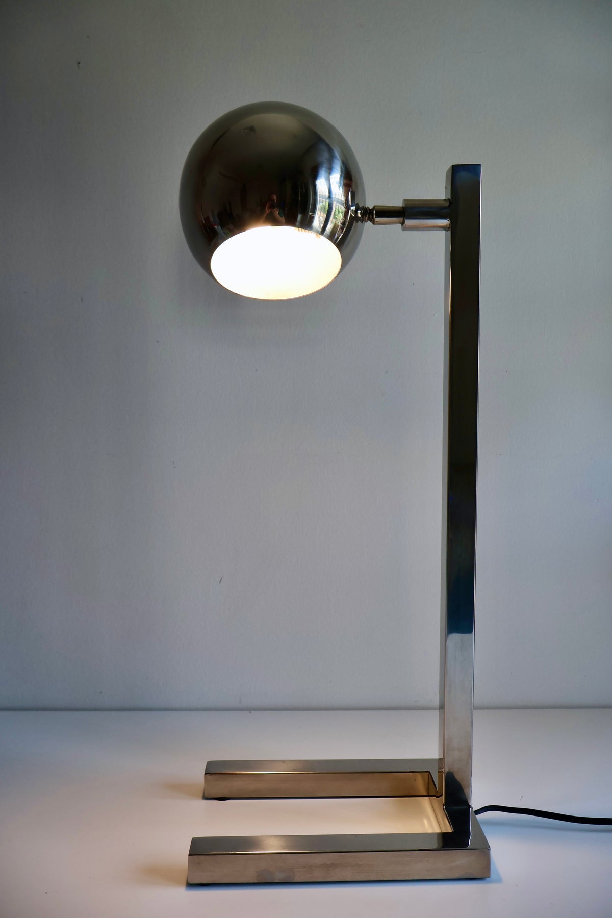 Vintage Chrome Globe Table Lamp – Space Age Style