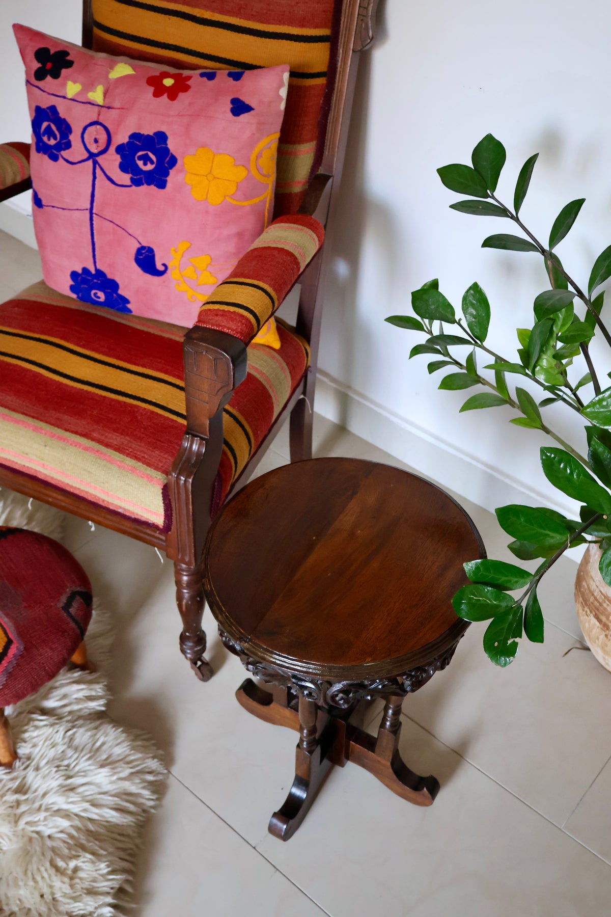 Pair of Anglo-Indian Style Carved Wooden Side Tables | Early 20th Century