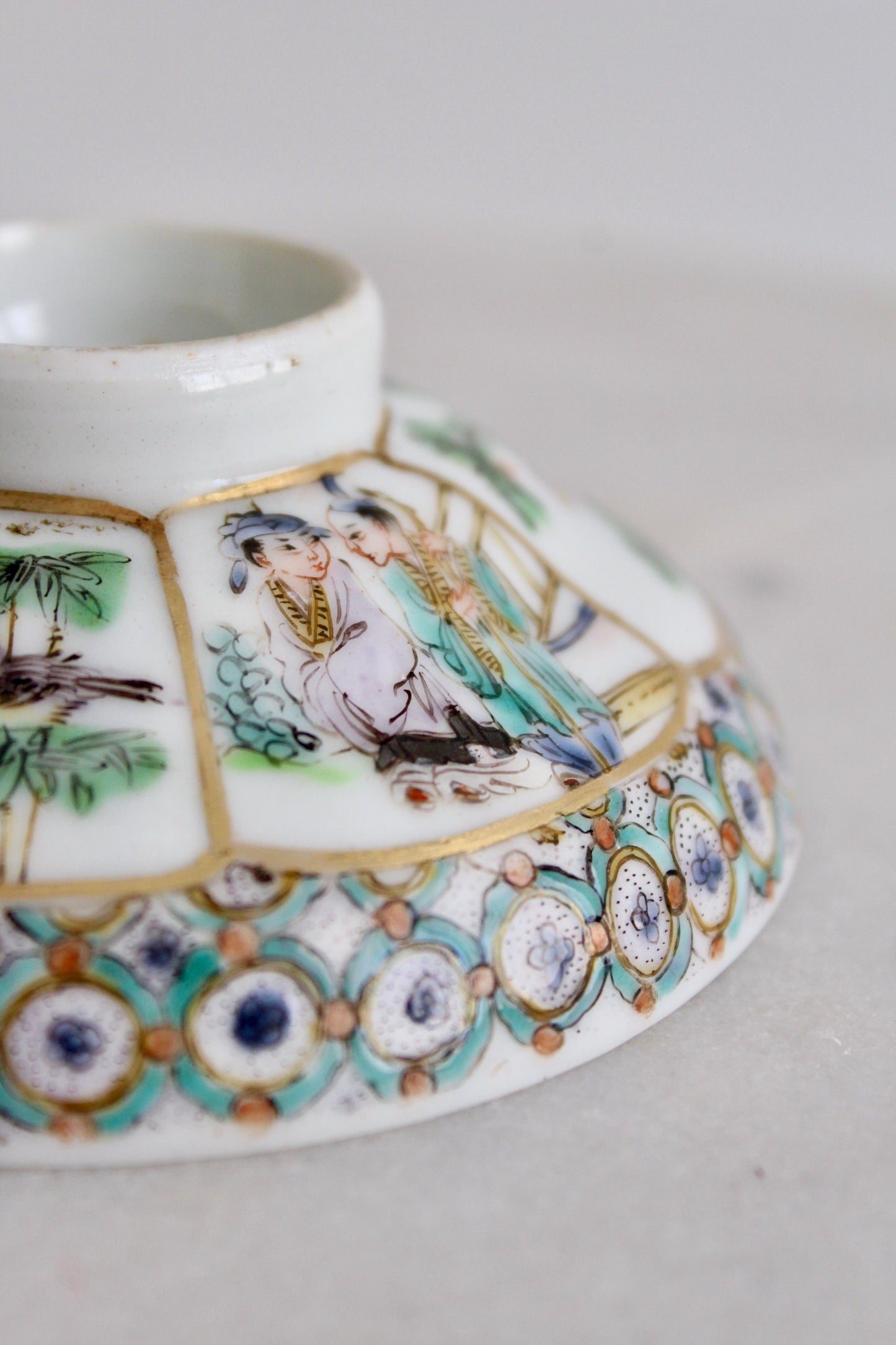 RARE Antique Chinese Famille Rose Porcelain Teacup