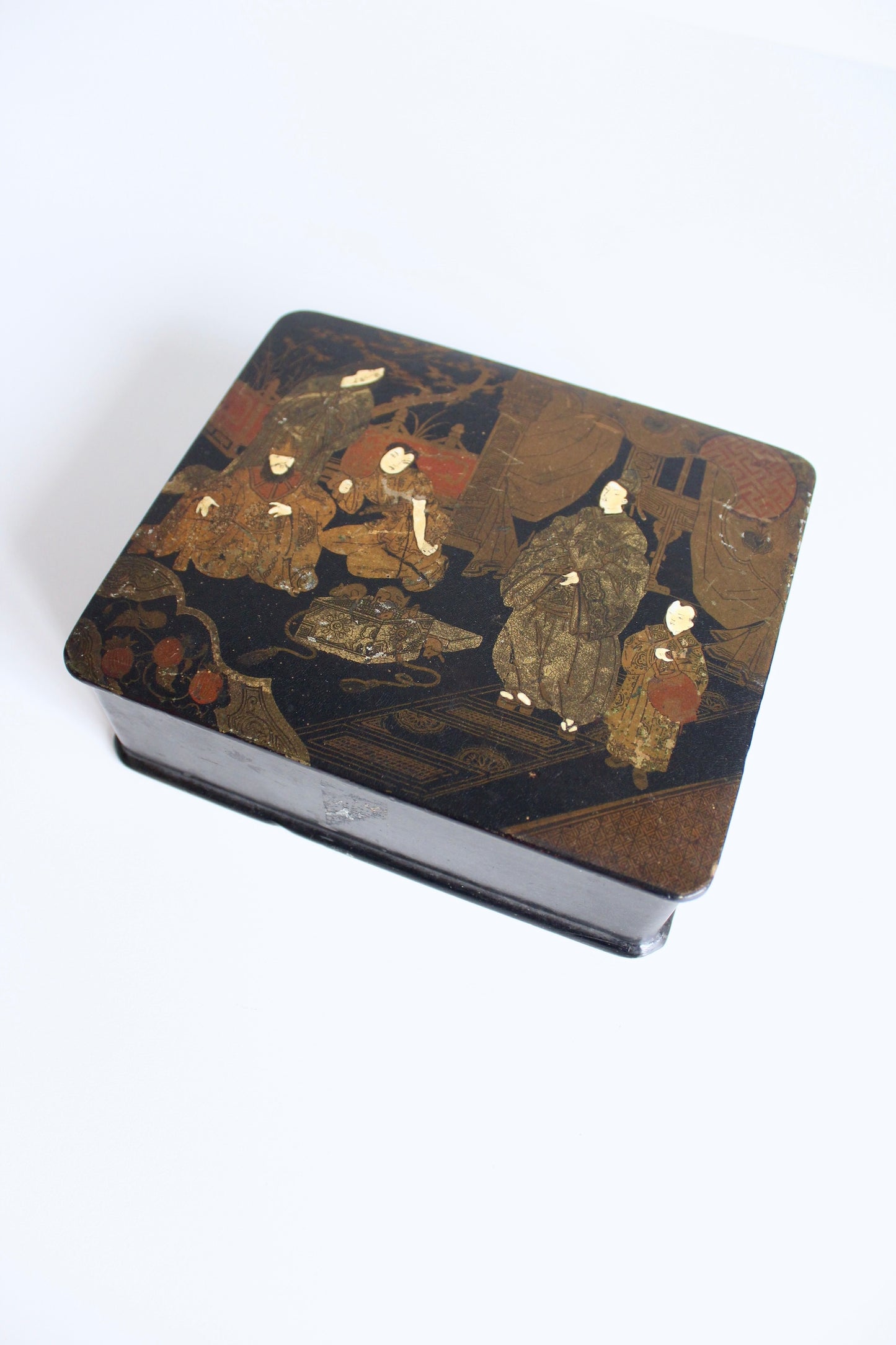 Antique Japanese Meiji Era Lidded Black Lacquered Box