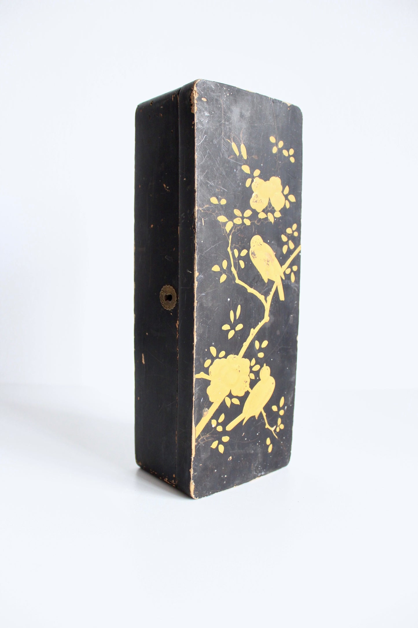 Antique Edo Period Domestic Ink Pen or Incense Lacquered Box