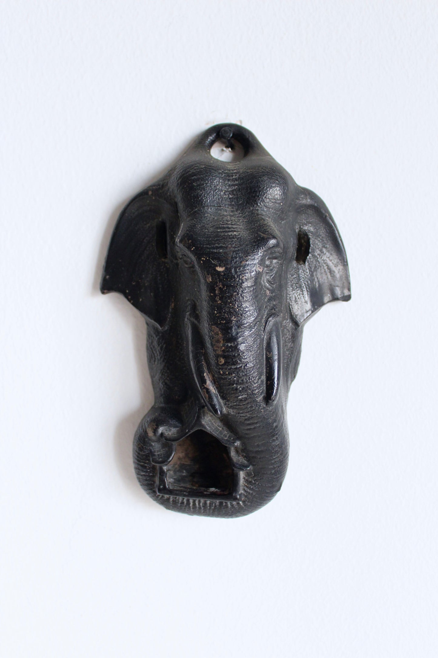 Vintage Japanese Elephant Wall Mubkhar