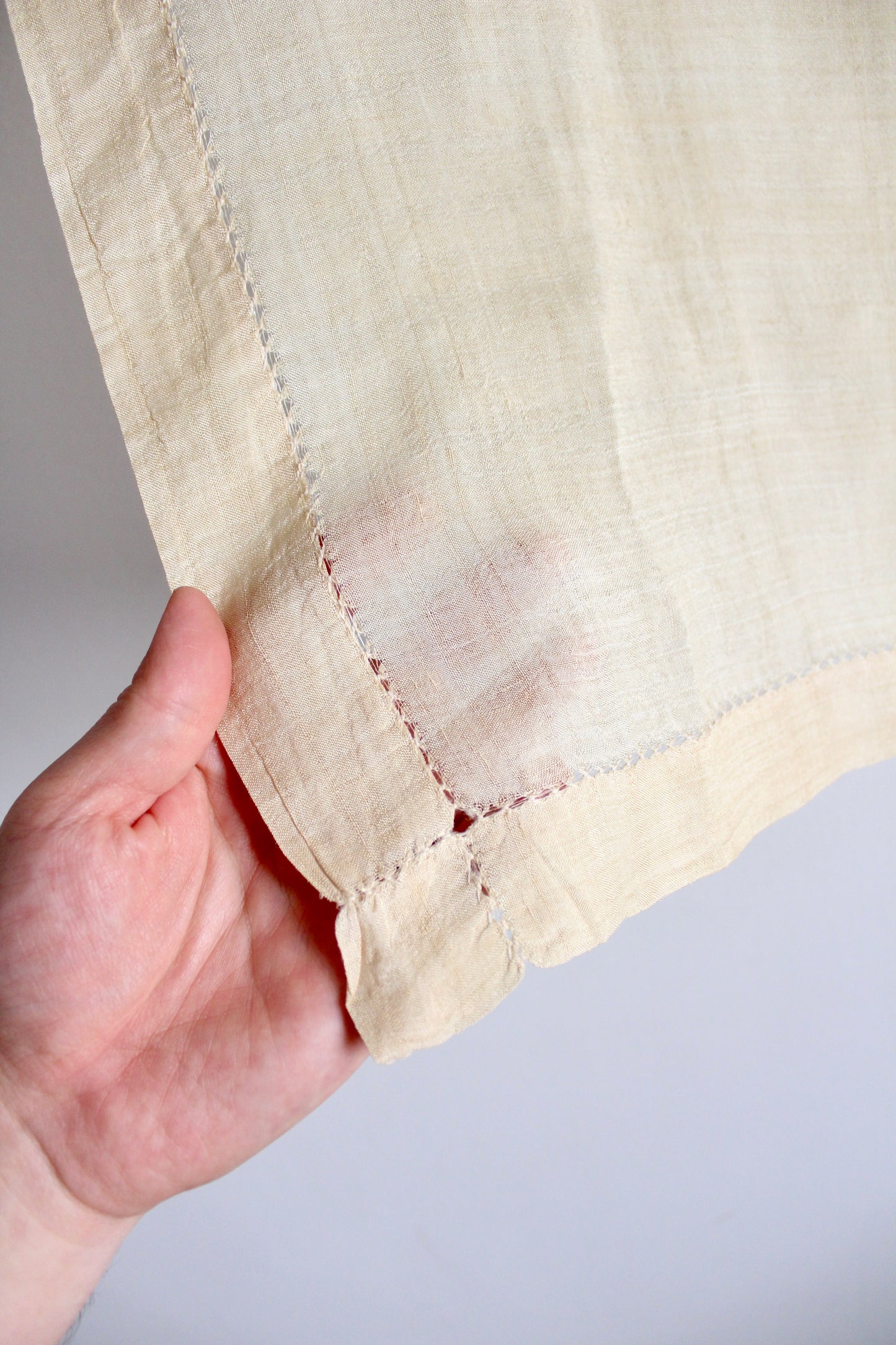 Antique 1930s-1940s Chinoiserie Linen Blend Table Cloth