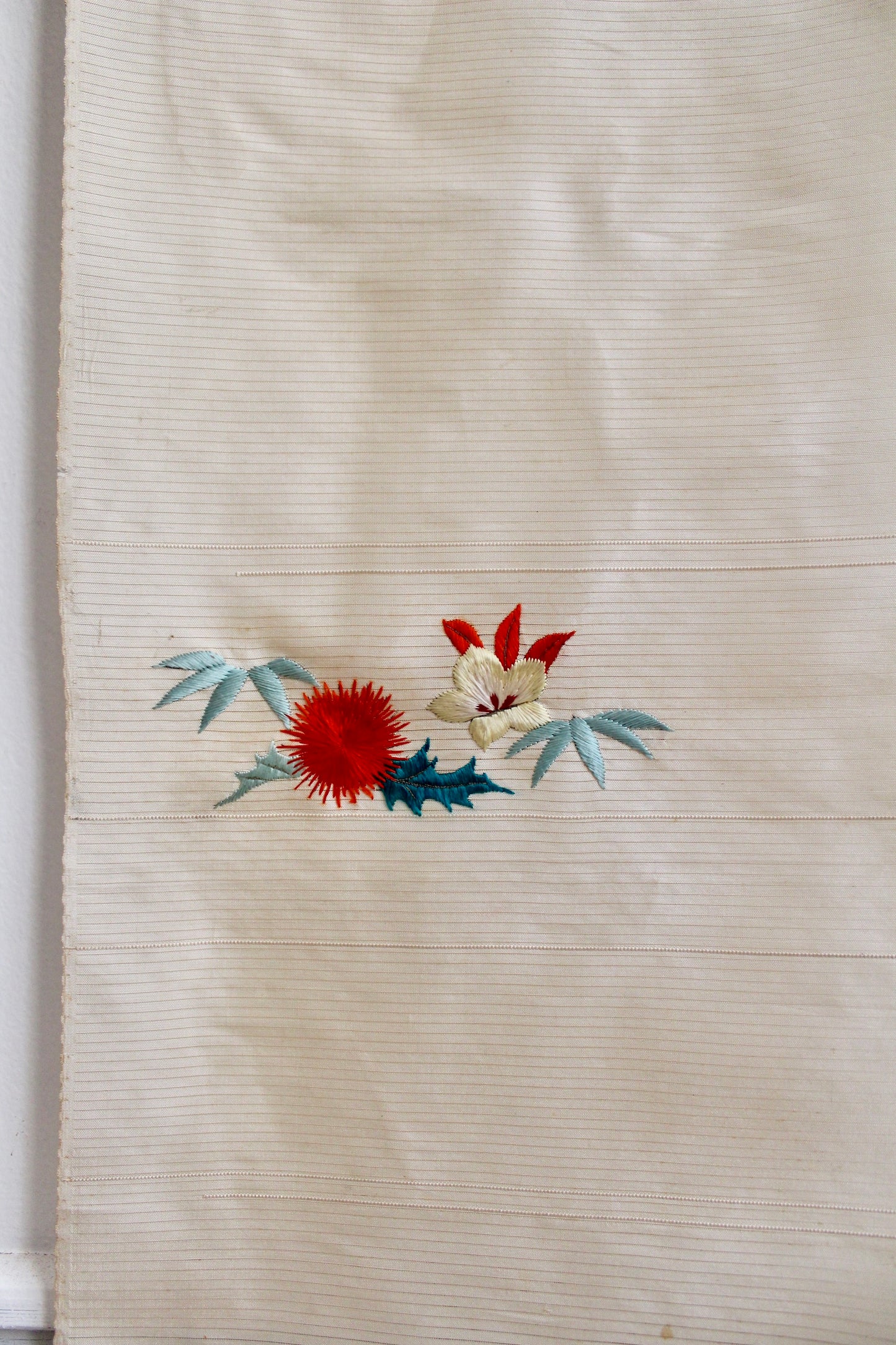 1930s-1950s Vintage Silk Embroidered Chinese Textile