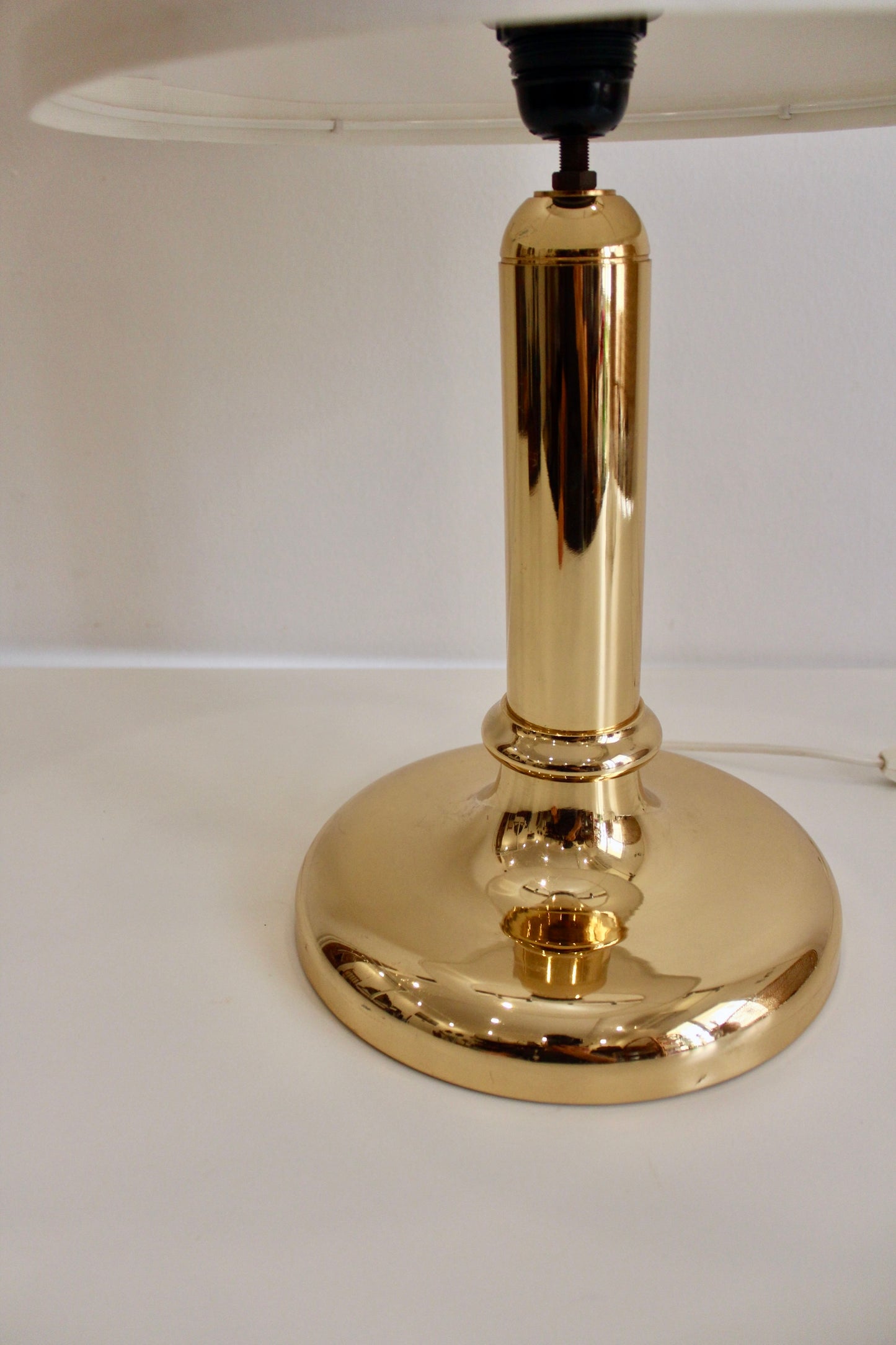 Vintage Midcentury Italian Polished Brass Table Lamp
