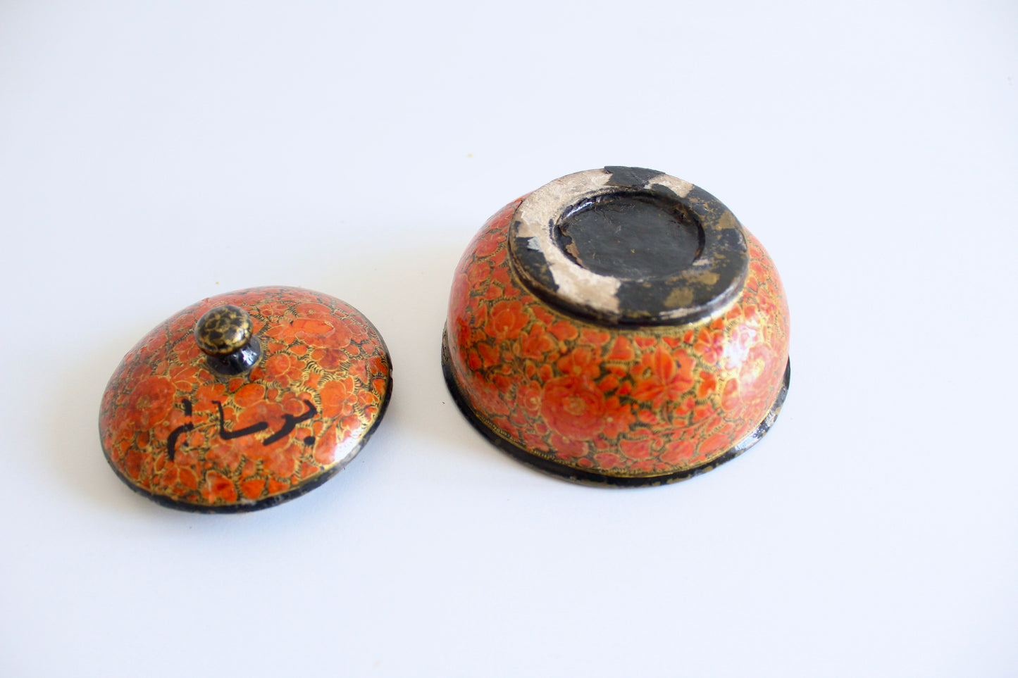 Vintage Kashmiri Handpainted Papier Mache Box