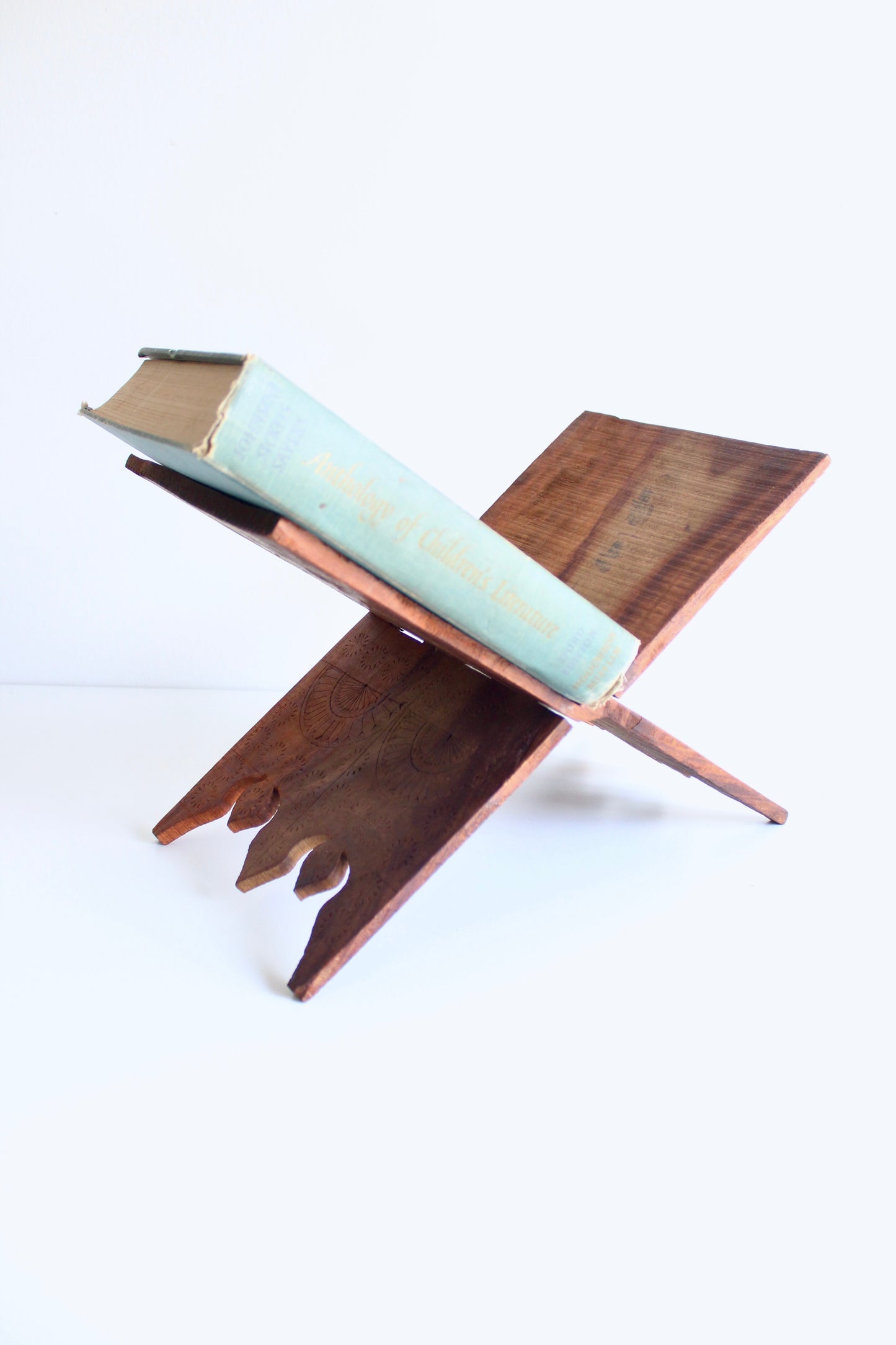 Vintage Hand-Carved Indian Rehal (Book Stand)
