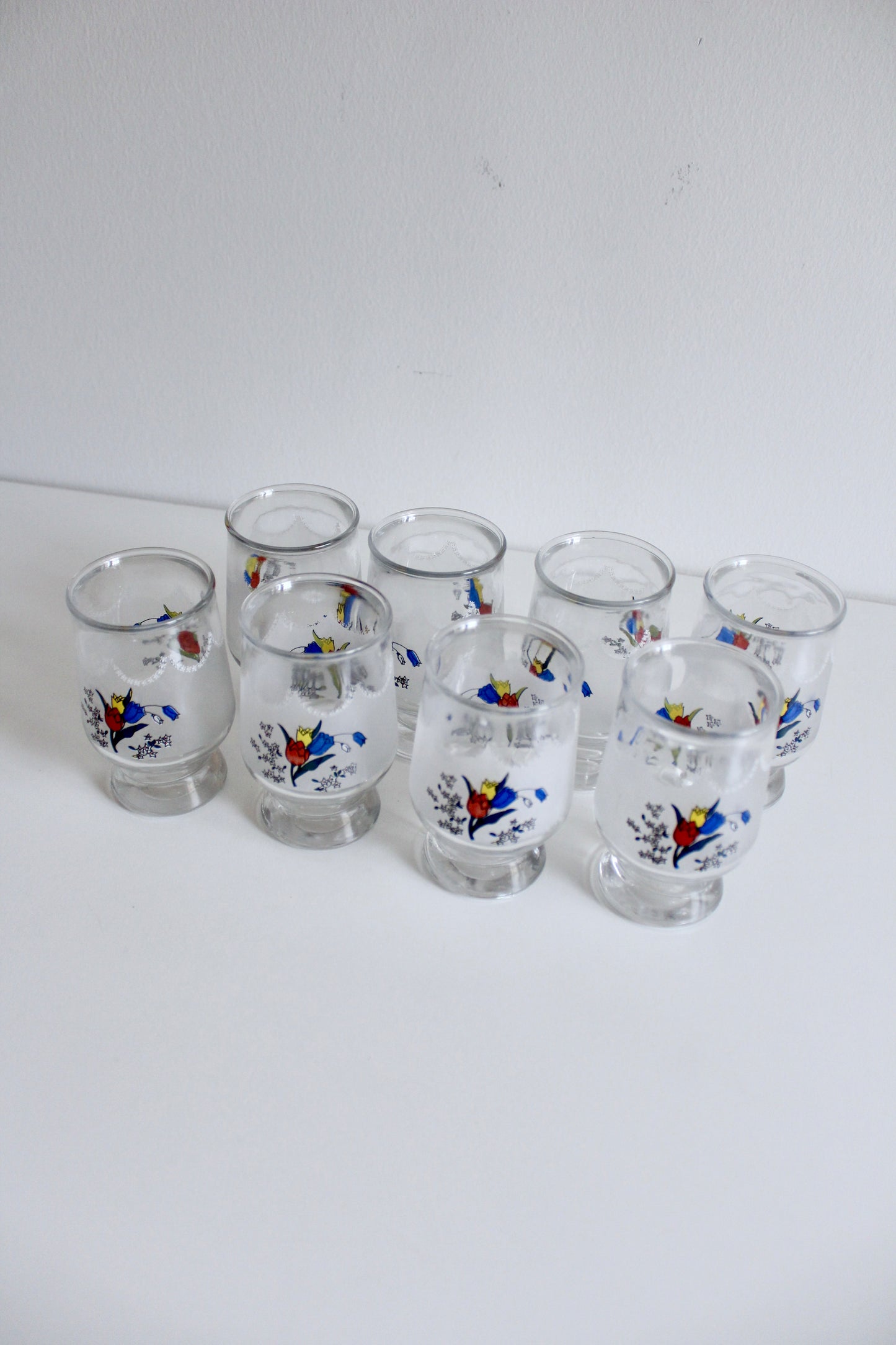 Vintage Floral Juice Glass Set with Chrome Rack