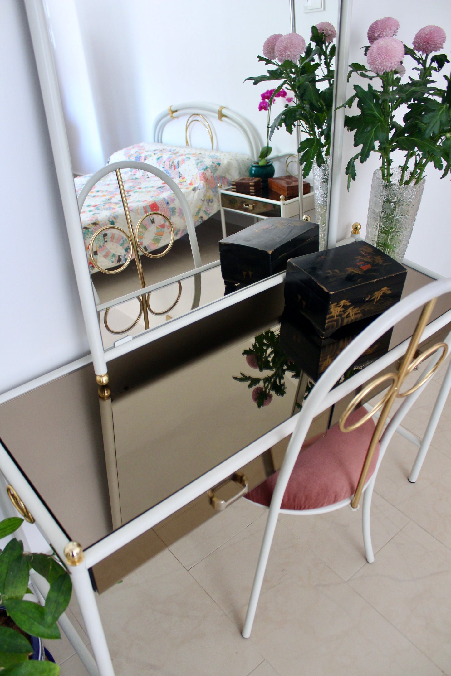 Vintage Hollywood Regency White & Brass Bedroom Suite – Bed, Vanity & Bedside Table