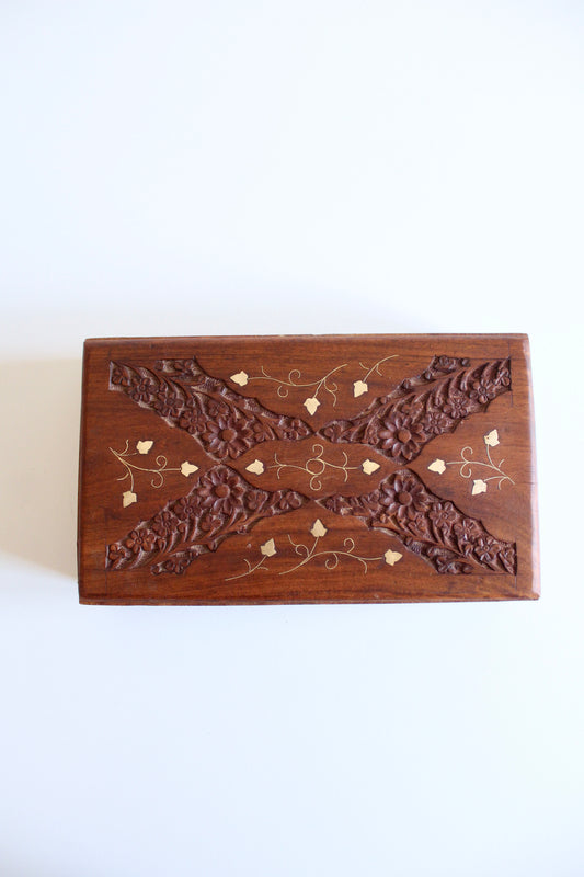 Vintage Hand-Carved Wooden Keepsake Box with Floral Inlay