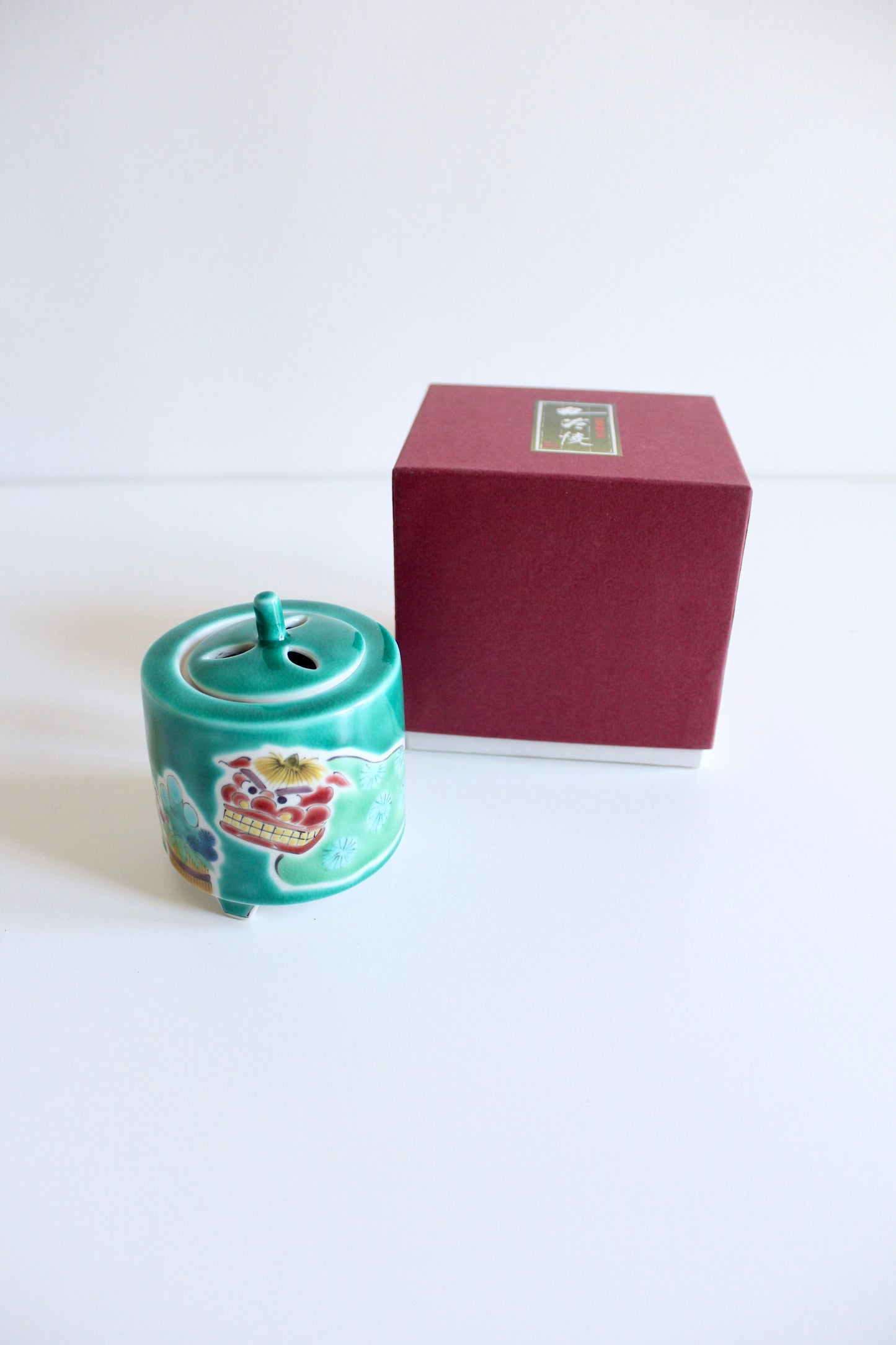 Japanese Kutani Porcelain Incense Burner with Original Box