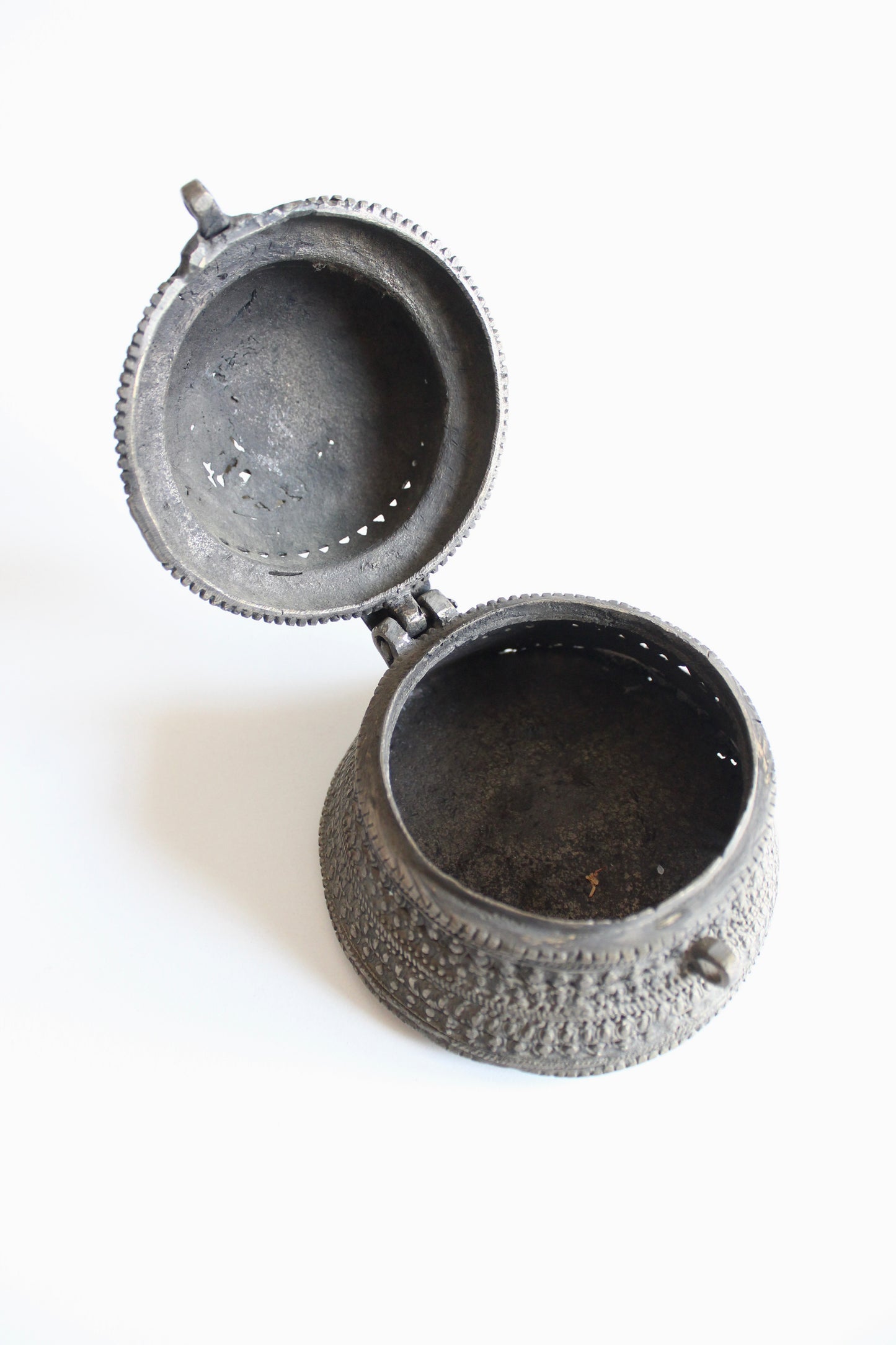 Vintage Handcrafted White Metal Incense Burner / Trinket Box