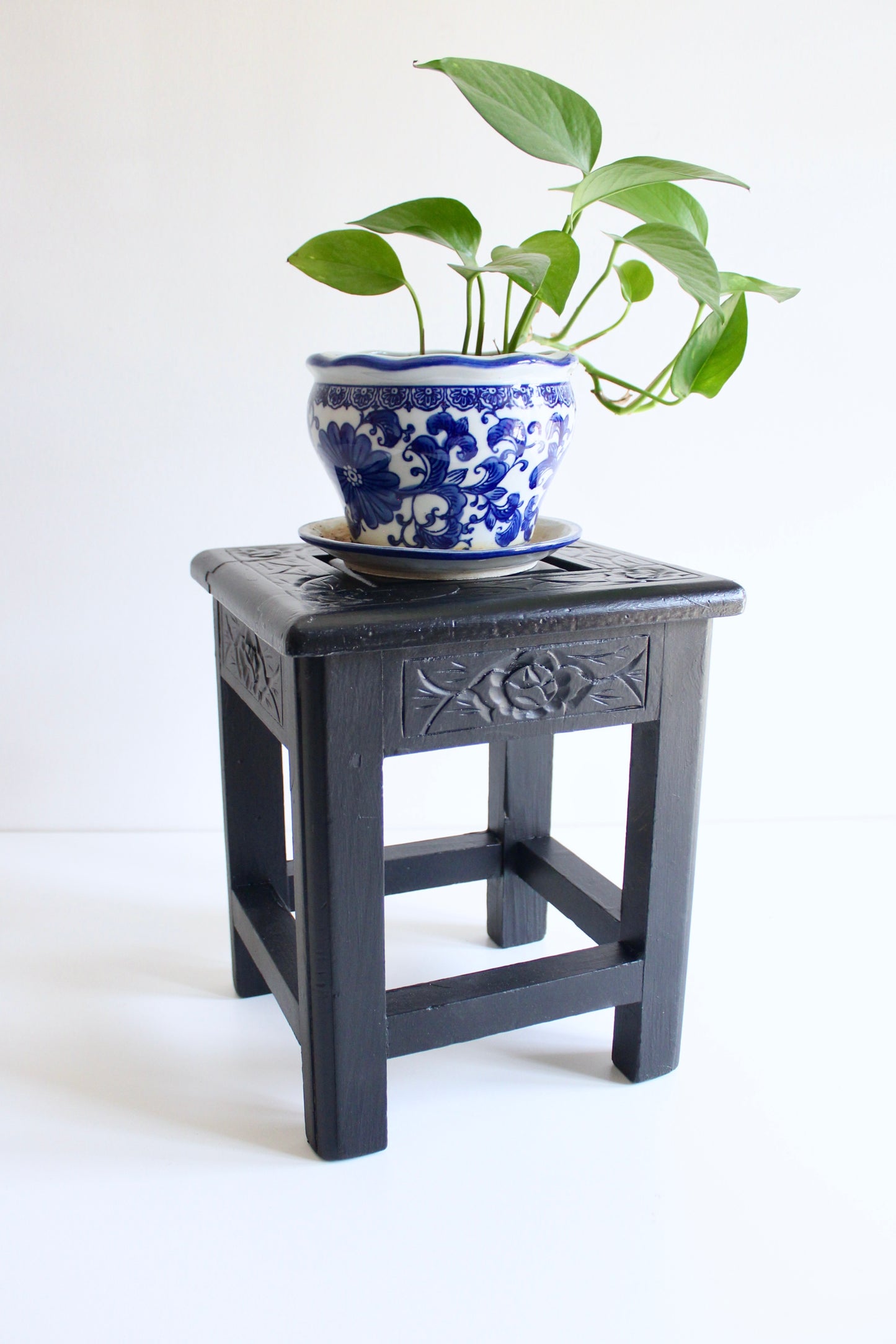 Vintage Chinese Handcarved Plant Stand/Side Table