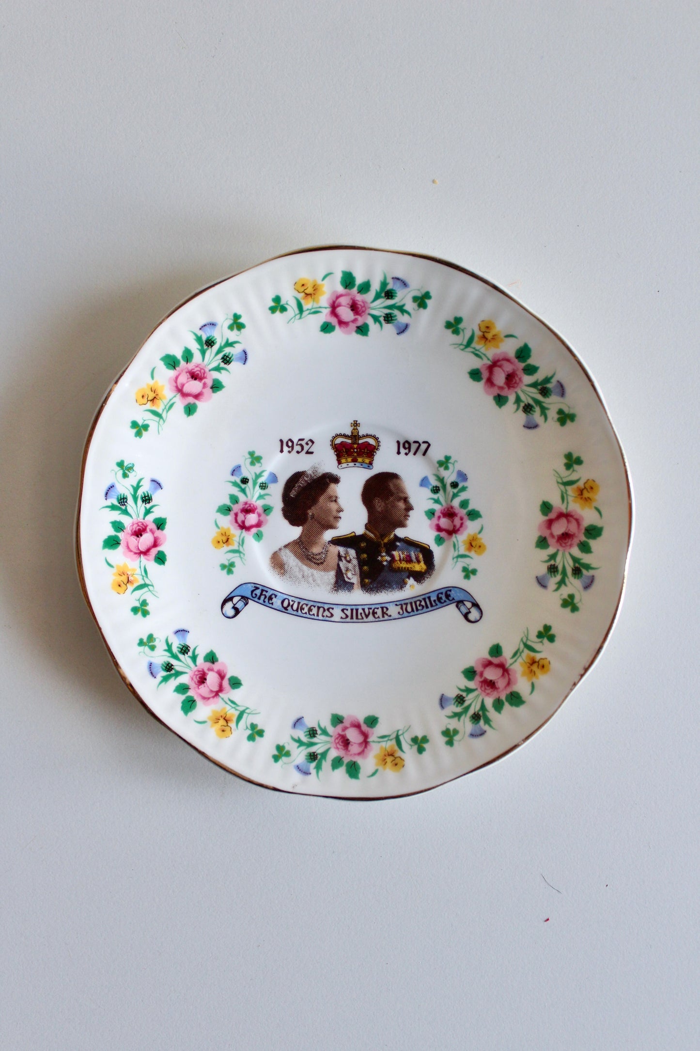 Vintage 1977 Queen Elizabeth II Silver Jubilee Fine Bone China Plate