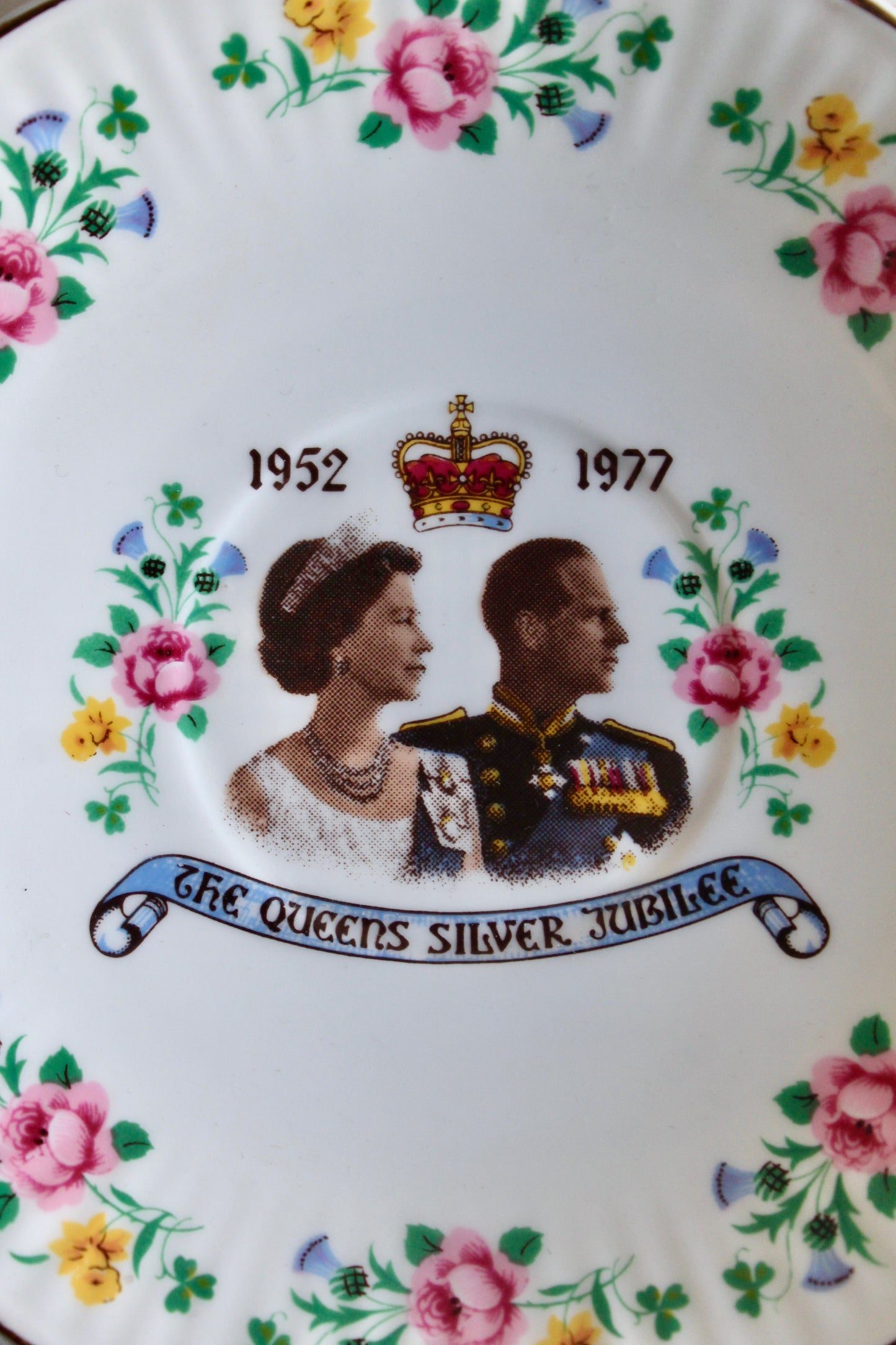 Vintage 1977 Queen Elizabeth II Silver Jubilee Fine Bone China Plate