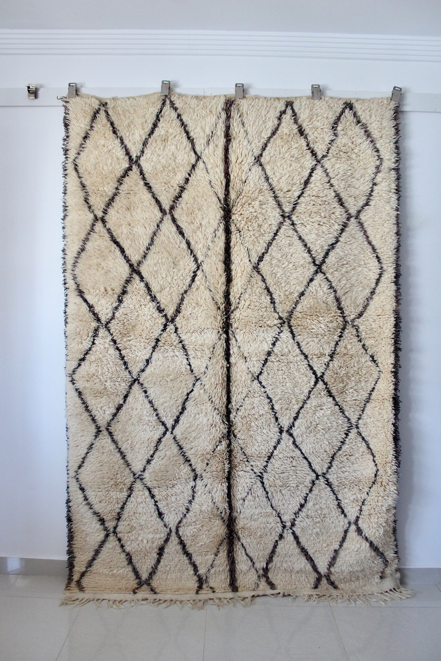 Vintage Beni Ourian Moroccan Carpet 171x260
