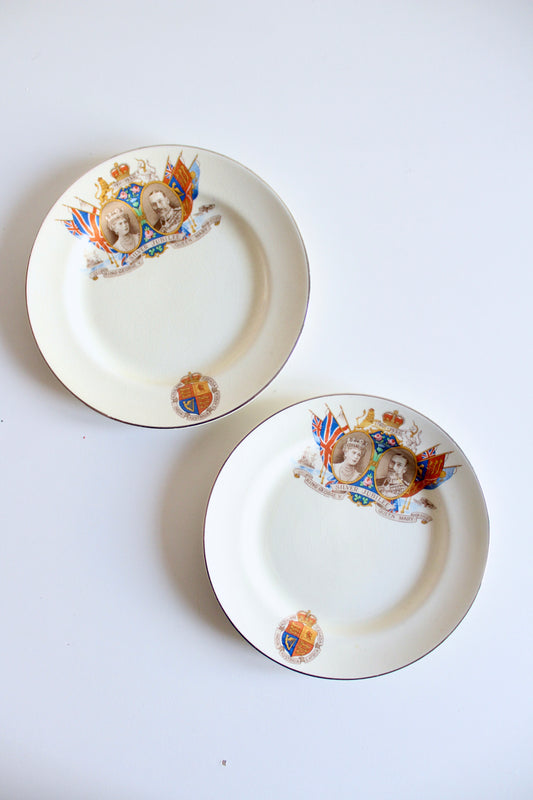 Pair of Antique 1935 King George V & Queen Mary Silver Jubilee Plates