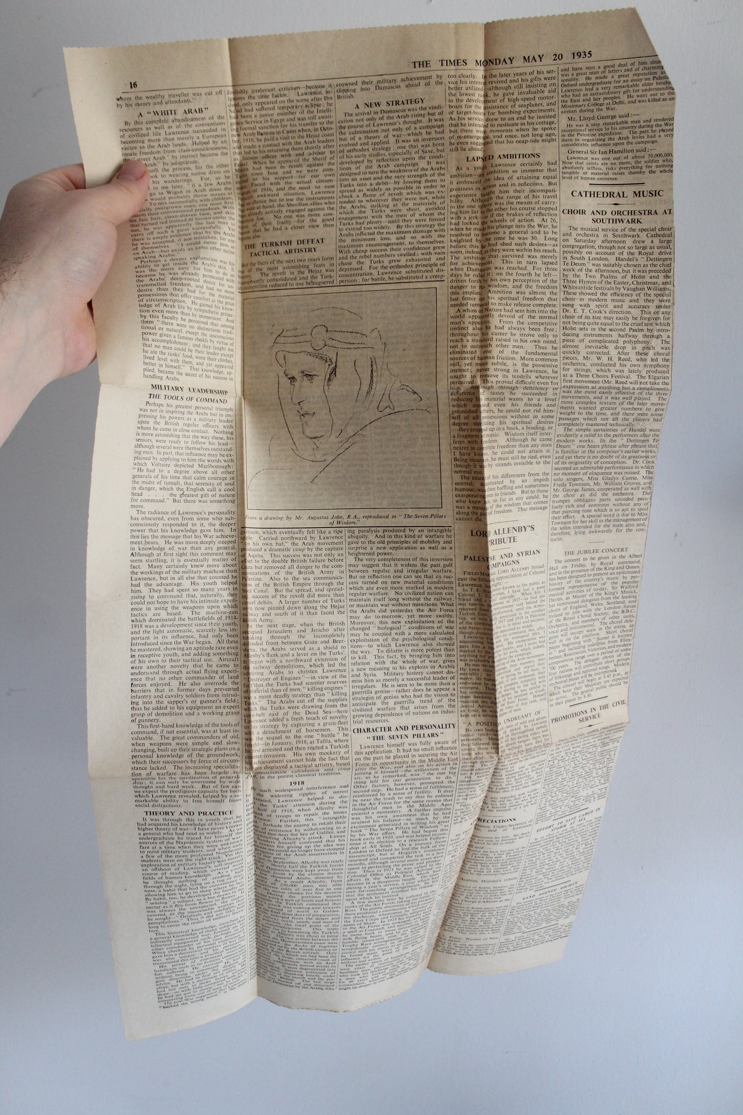 1927 Revolt in the Desert by T. E. Lawrence – First Trade Edition with 1935 Times Newspaper Tribute