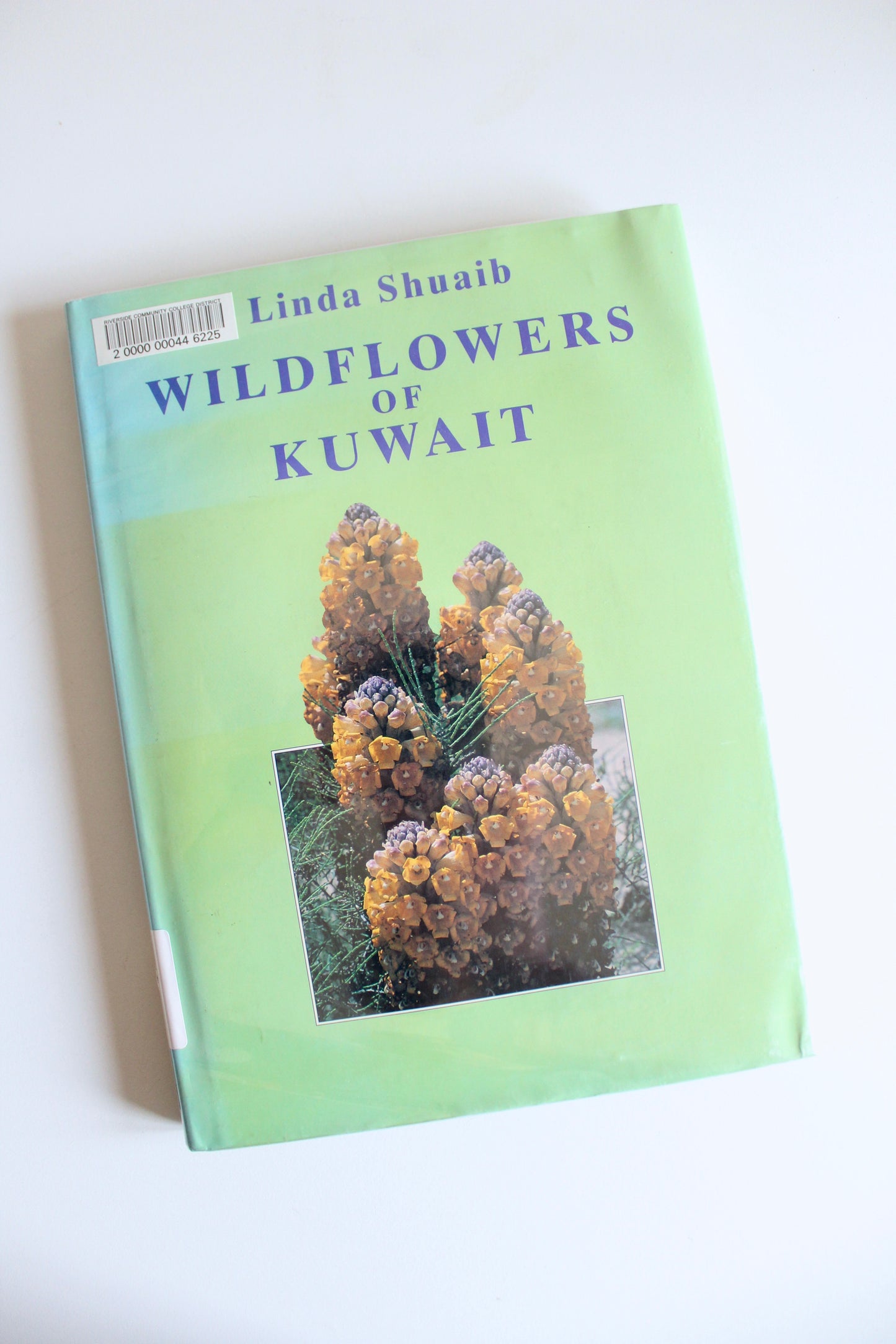 Vintage 1995 "Wildflowers of Kuwait" Hardcover by Linda Shuaib – Rare Kuwait Natural History Book