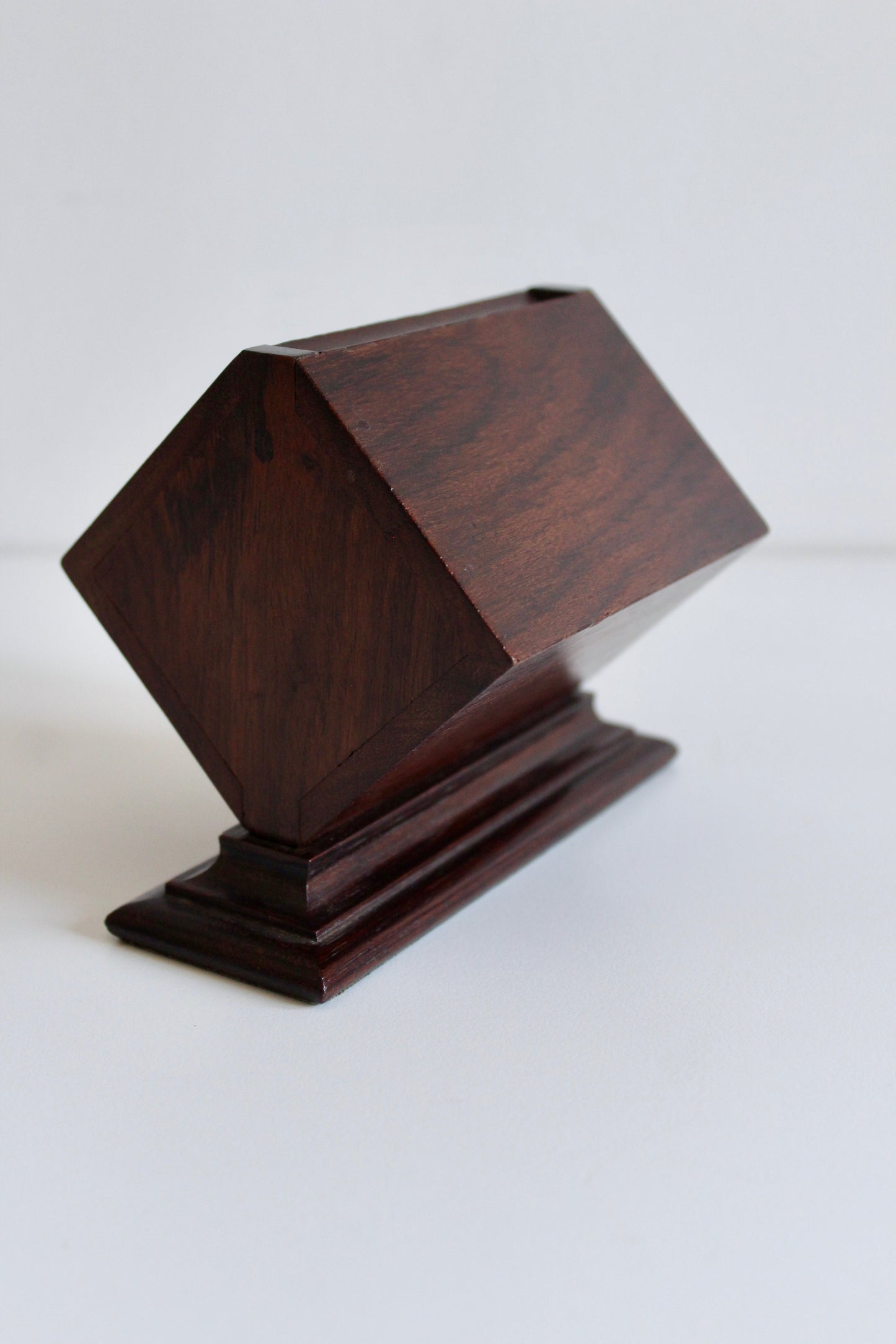 Vintage Indian Rosewood & Mother-of-Pearl Mechanical Cigarette Dispenser – Hookah Smoker Inlay, c. 1930s–1950s