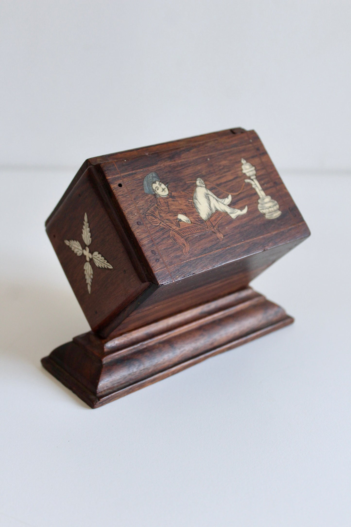 Vintage 1940s Indian Rosewood & Bone Inlay Mechanical Cigarette Dispenser – Hookah & Elephant Scenes
