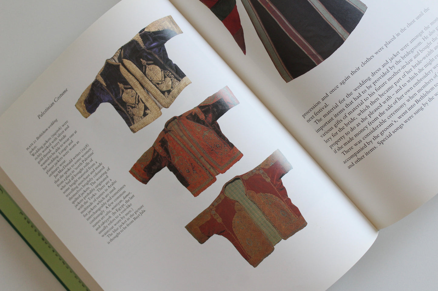 Jehan S. Rajab – Palestinian Costume – 1989 First Edition – Tareq Rajab Museum, Kuwait