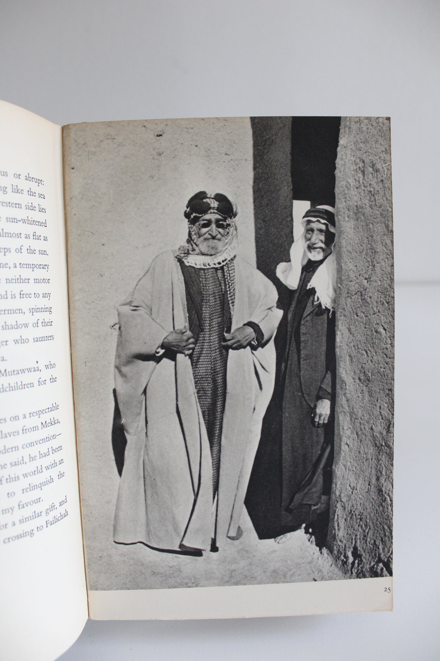 1937 First British Edition Baghdad Sketches by Freya Stark – Kuwait & Failaka History