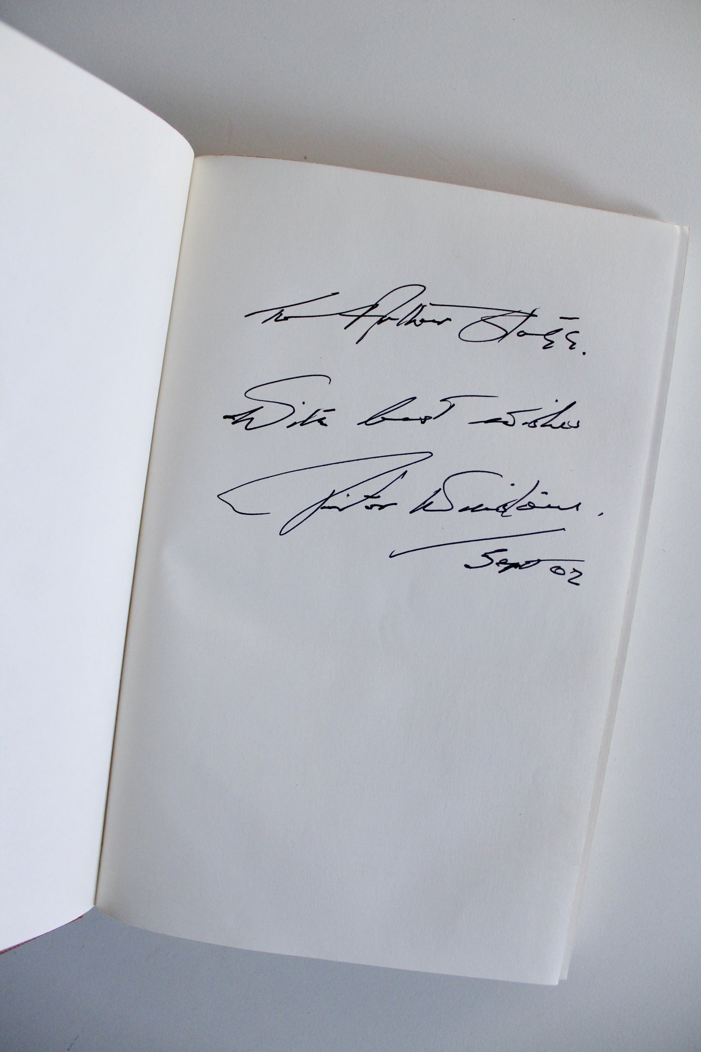 Signed 1978 First Edition Explorers of Arabia by Zahra Freeth & Victor Winstone