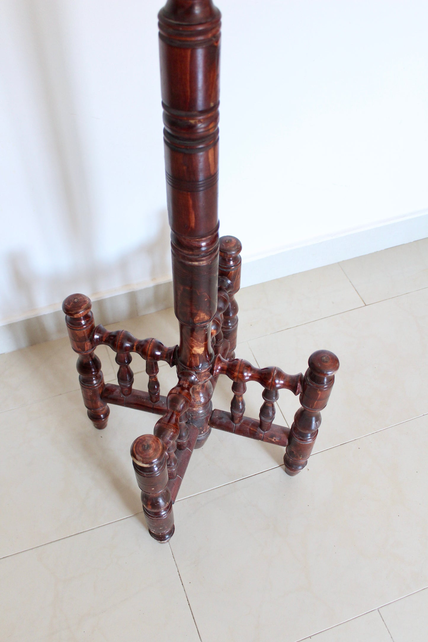 Early 20th Century Indian Turned Wood Hall Tree / Coat Stand