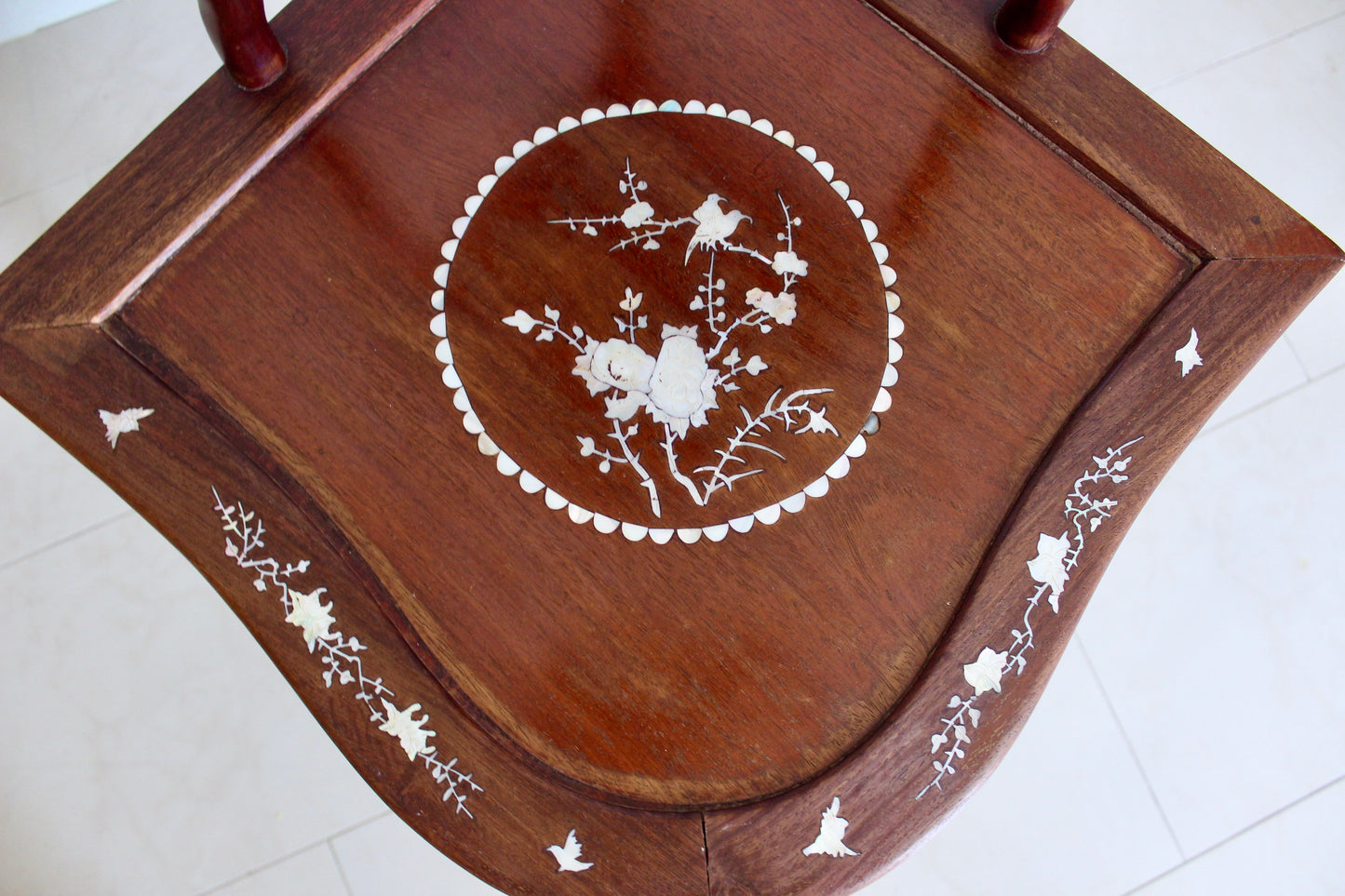 Vintage Chinese-Style Mother-of-Pearl Inlaid Display Stand