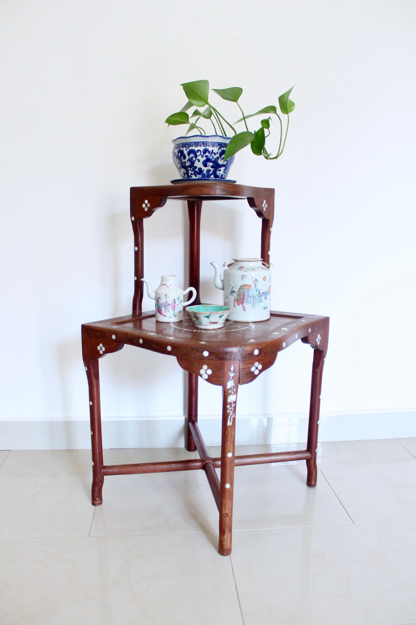 Vintage Chinese-Style Mother-of-Pearl Inlaid Display Stand