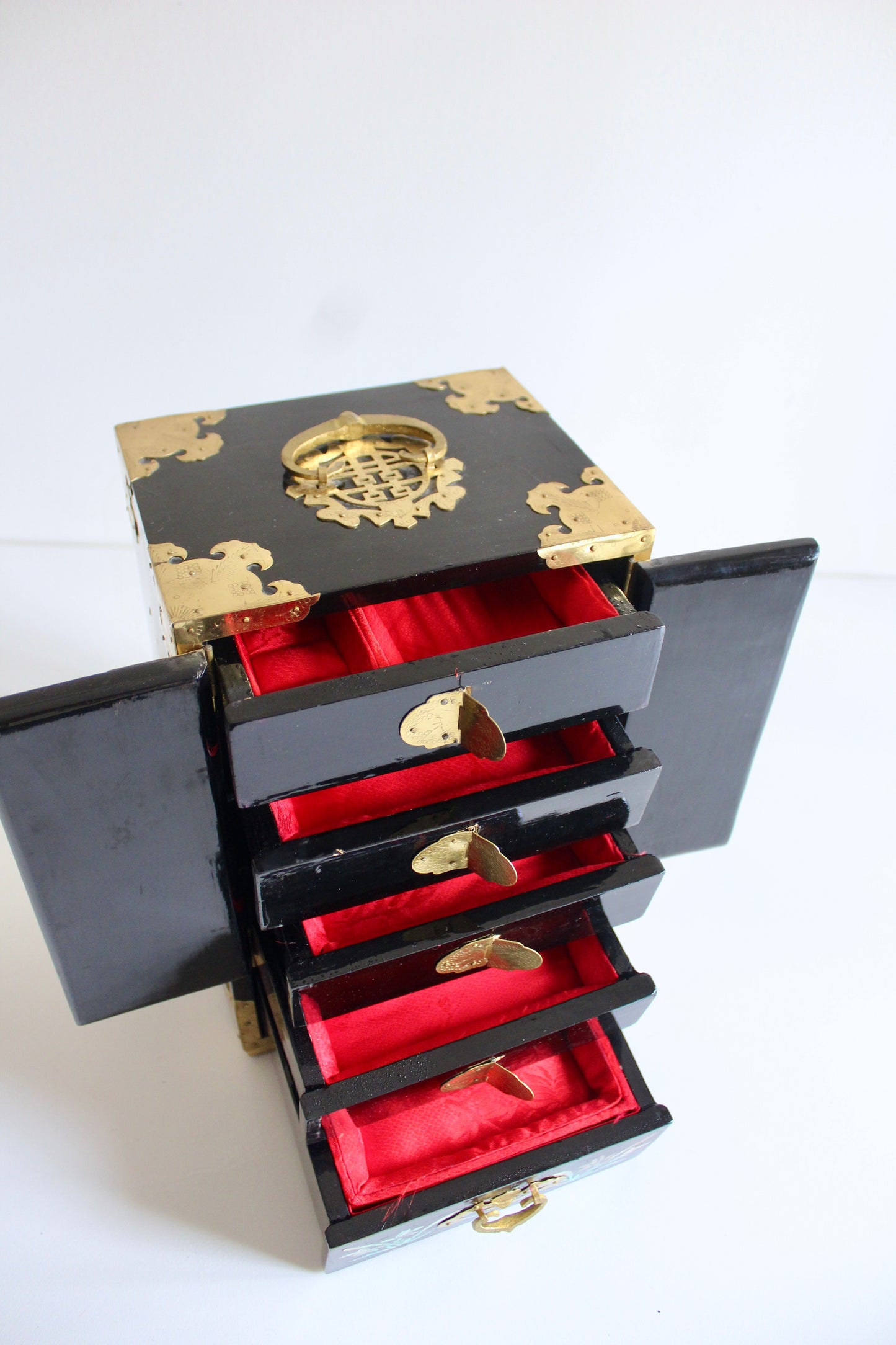Vintage Korean Mother-of-Pearl Lacquer Jewelry Cabinet – c. 1970s