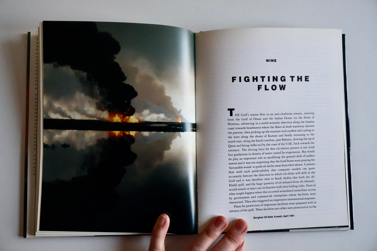 1992 Tides of War: Eco-Disaster in the Gulf – Michael McKinnon & Peter Vine | First Arabian Edition