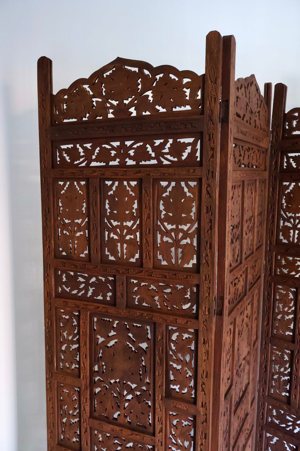 Vintage Indian Hand-Carved Solid Wood Folding Screen – 4 Panel