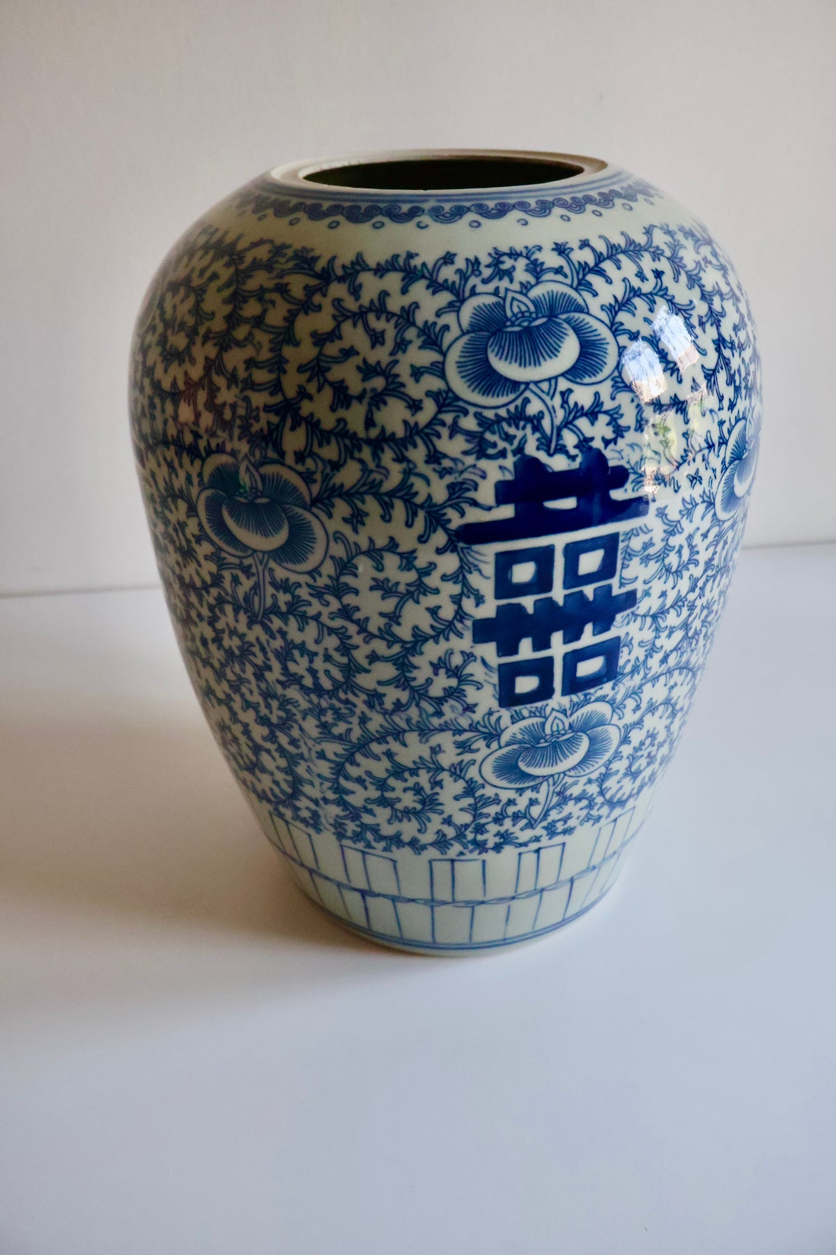 Vintage Chinese Blue & White Double Happiness Ginger Jar – Mid-20th Century