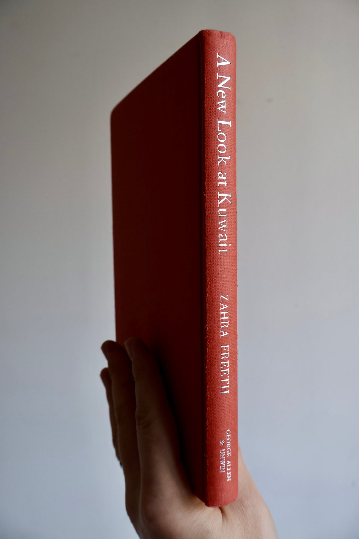 A New Look at Kuwait – Zahra Freeth – 1972 First Edition