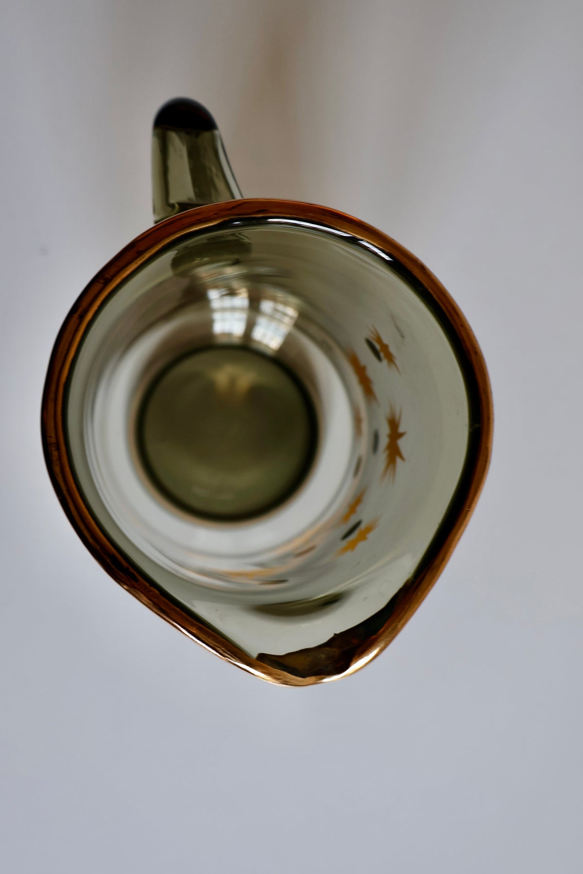 Vintage Smoked Glass Pitcher with Gold Starburst Design – 24 cm