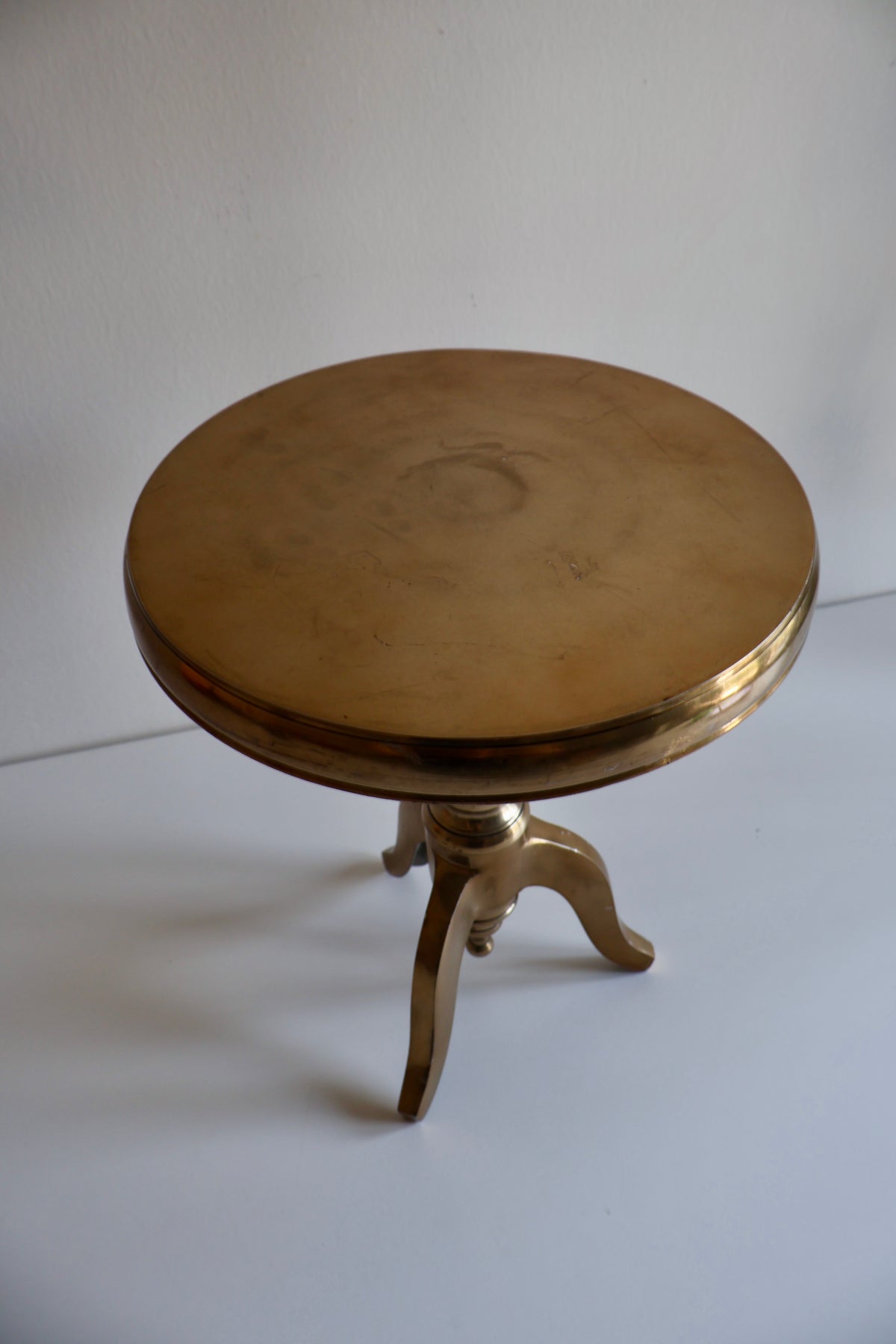 Vintage Brass-Plated Aluminum Plant Stand – 33 cm