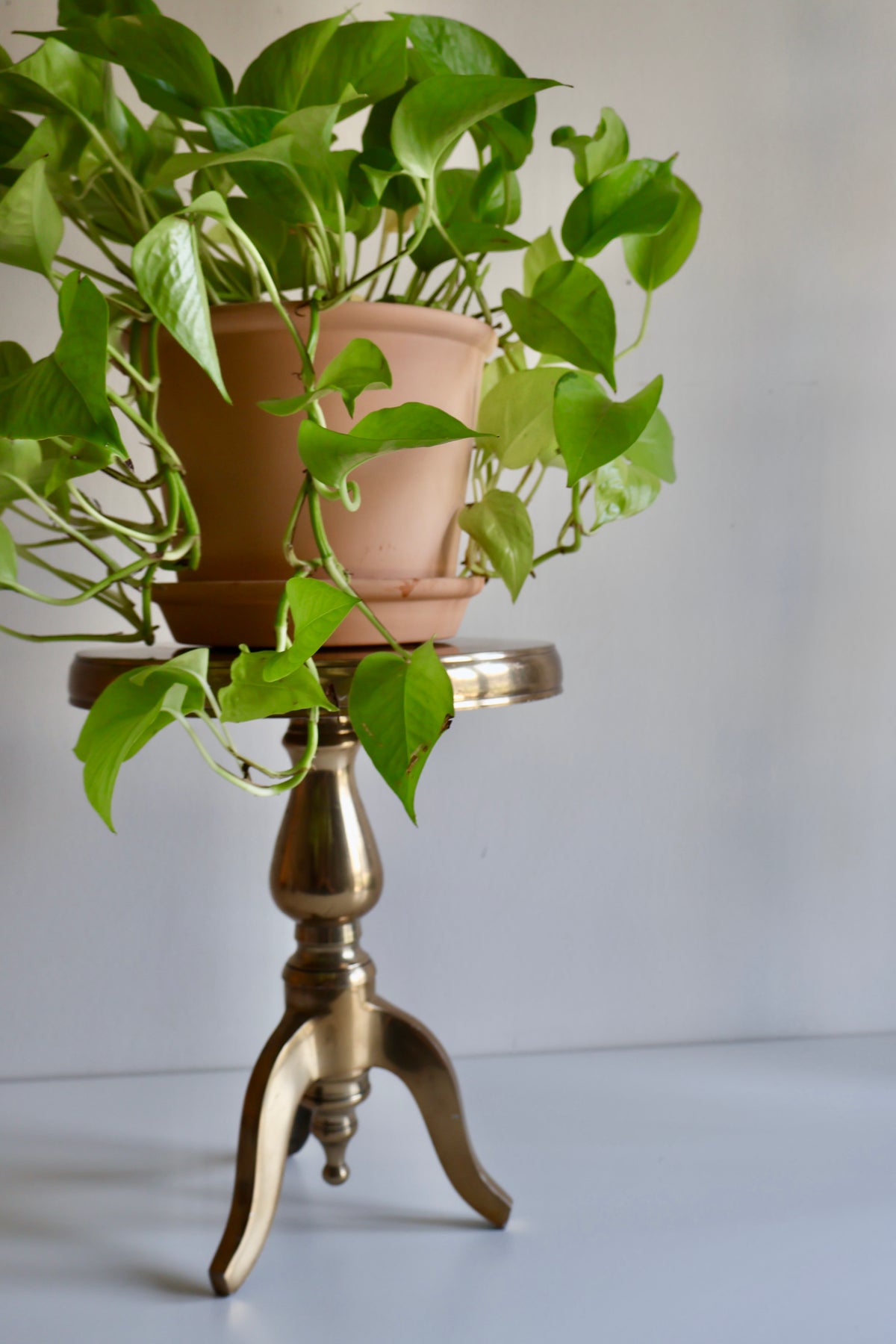 Vintage Brass-Plated Aluminum Plant Stand – 33 cm
