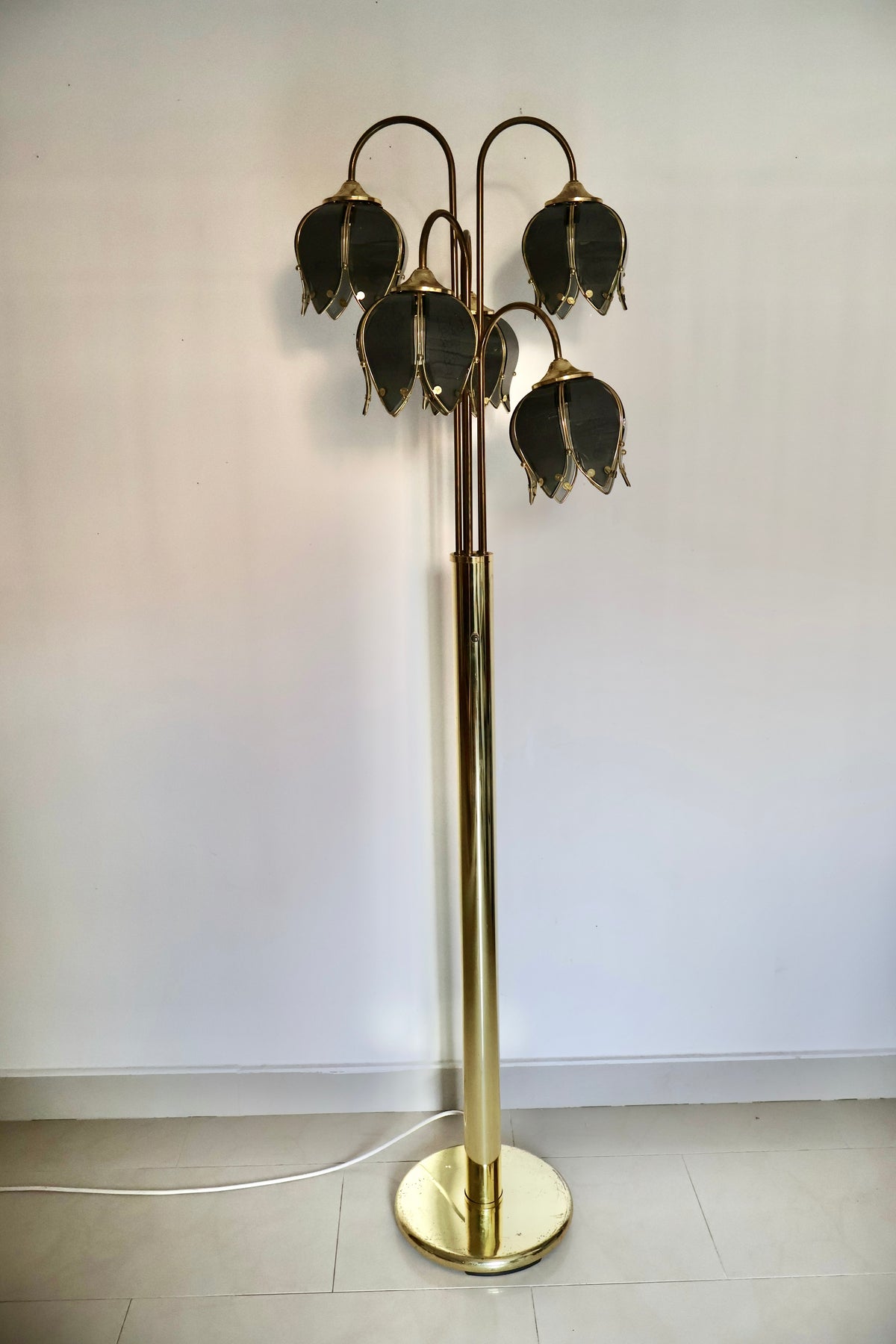 Vintage 5-Light Brass Floor Lamp with Smoked Glass Grape Shades – 170cm