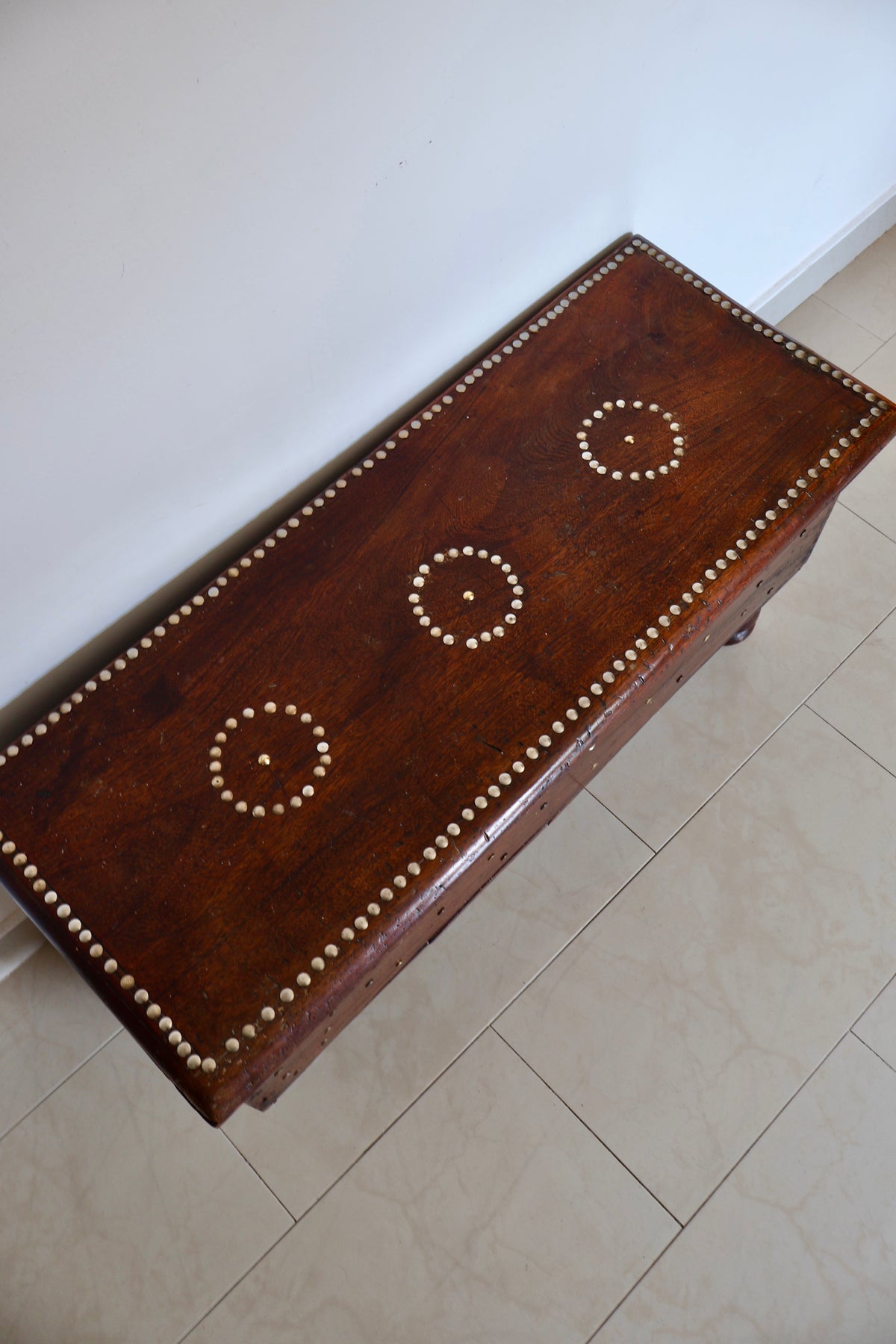 Antique Indian Gulf Trade Chest with Bone-Type Inlay & Brass Studs – c.1900