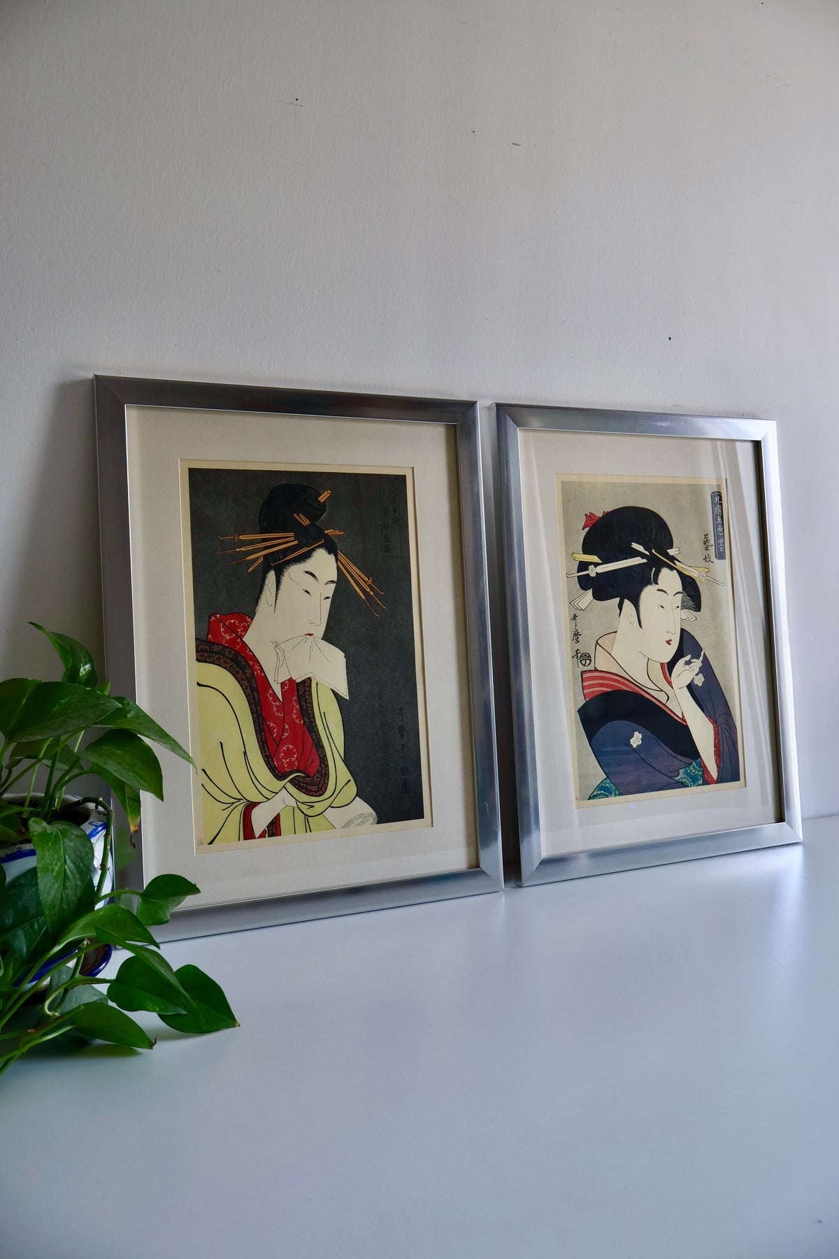 Vintage 1960s–70s Kitagawa Utamaro “Geigi” Reproduction Print – Recently Framed – 38 x 50cm