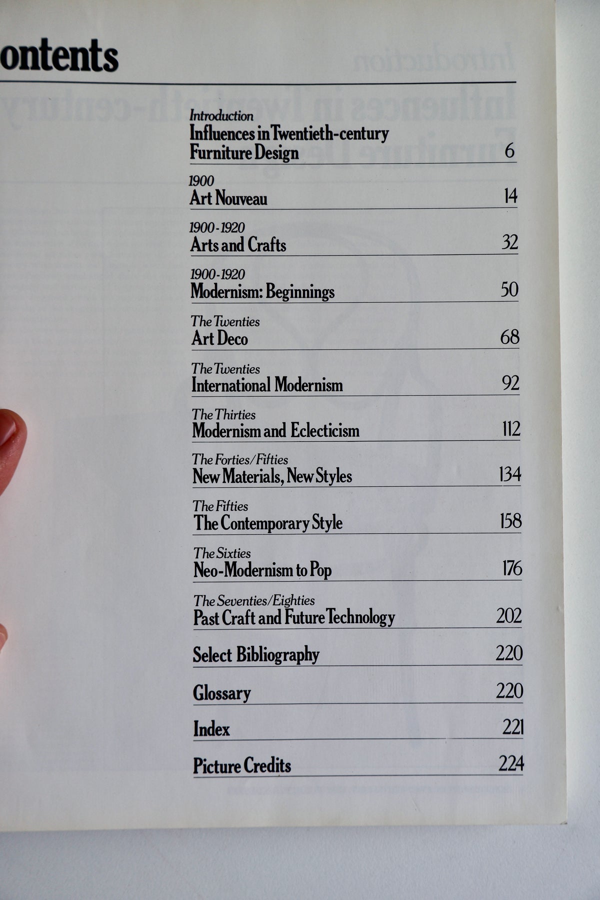 Vintage 1980 Twentieth-Century Furniture by Philippe Garner – Modern Design Reference Book