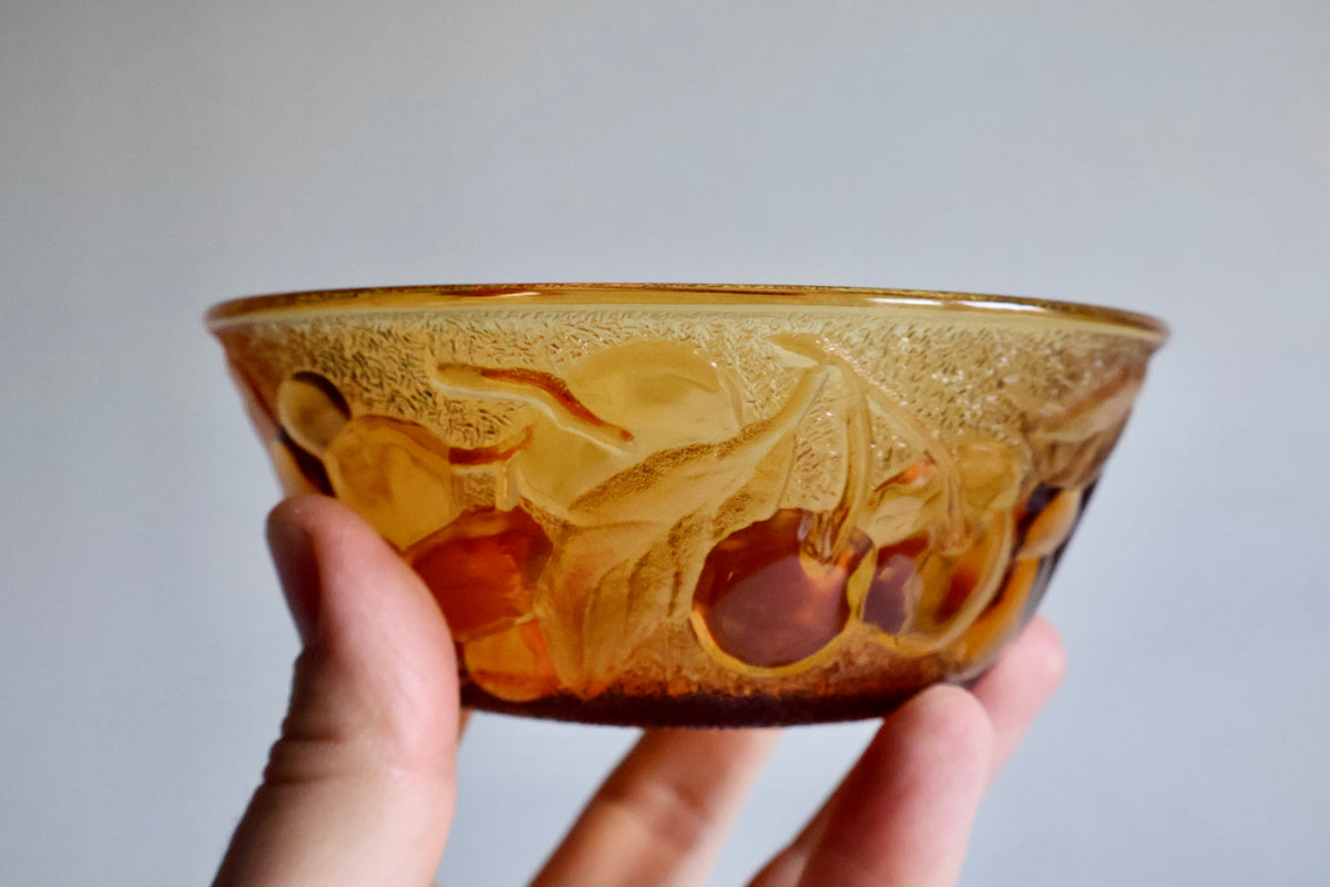 Vintage Amber Pressed Glass Fruit Bowls – Set of 6